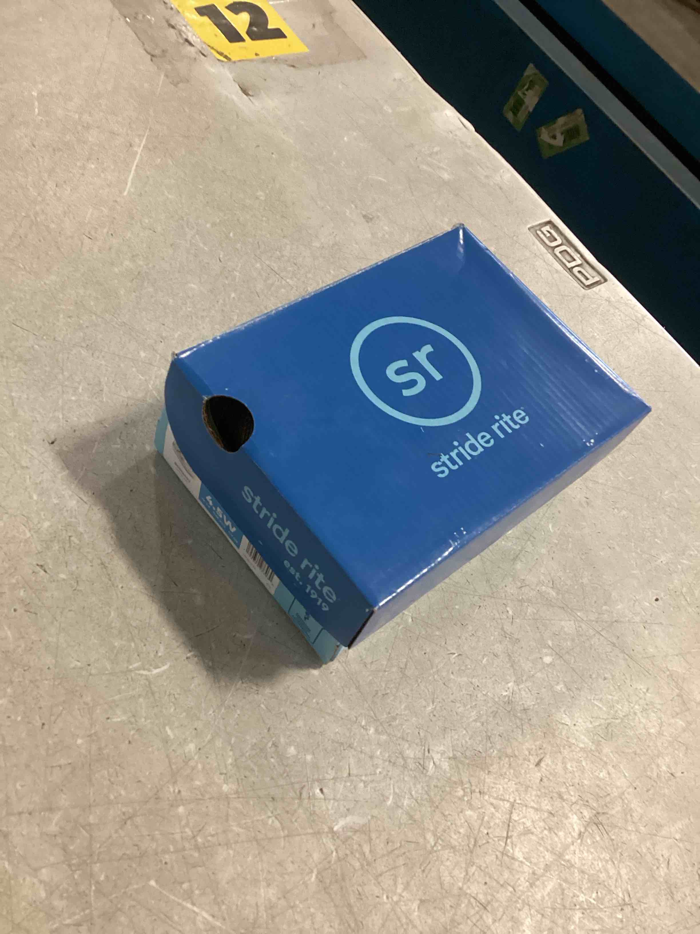https://s3.amazonaws.com/lotting-images-prod/bidfta/PPE1343466_1742311629541.jpeg