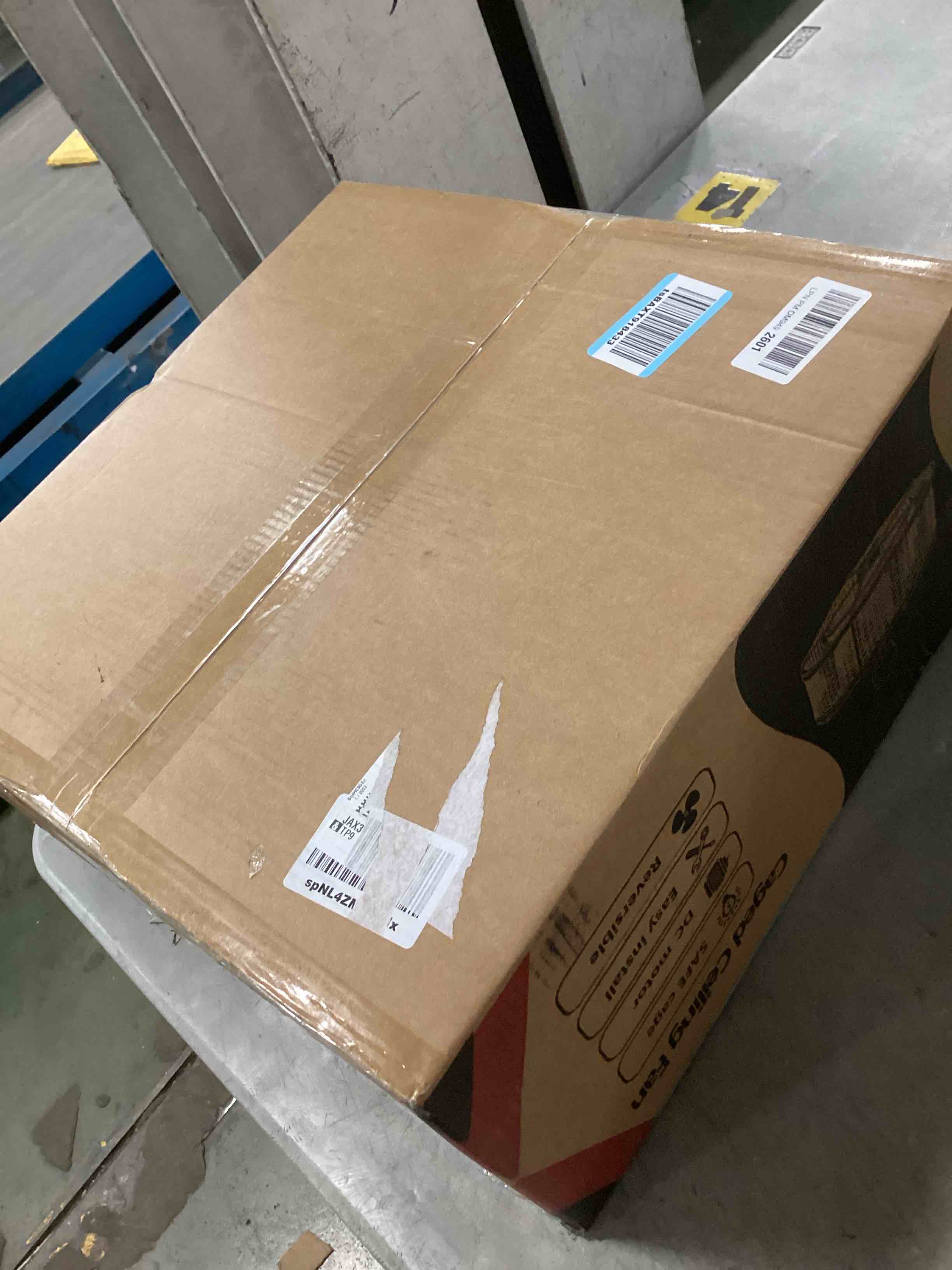 https://s3.amazonaws.com/lotting-images-prod/bidfta/PPE1343812_1742408392581.jpeg