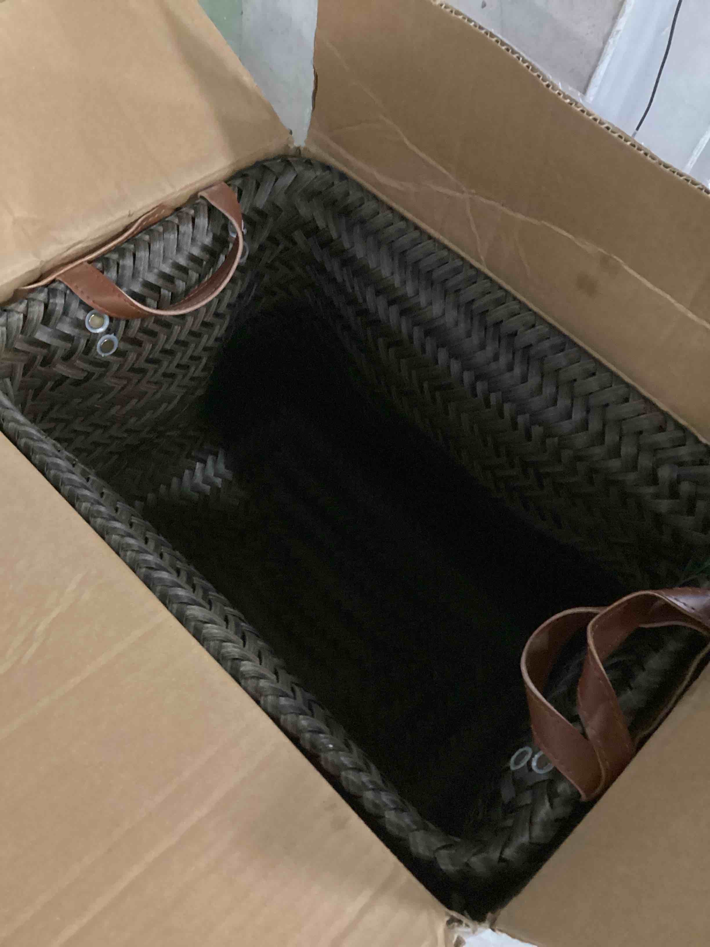 https://s3.amazonaws.com/lotting-images-prod/bidfta/PPE1343923_1742482871543.jpeg