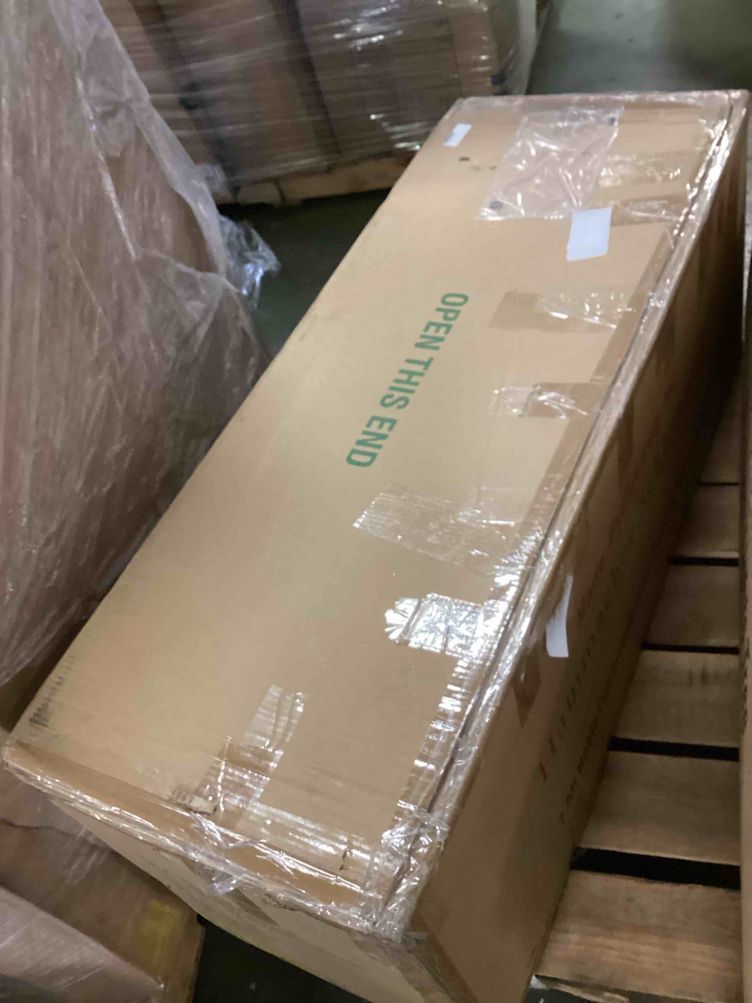 https://s3.amazonaws.com/lotting-images-prod/bidfta/PPE1343961_1742561205749.jpeg