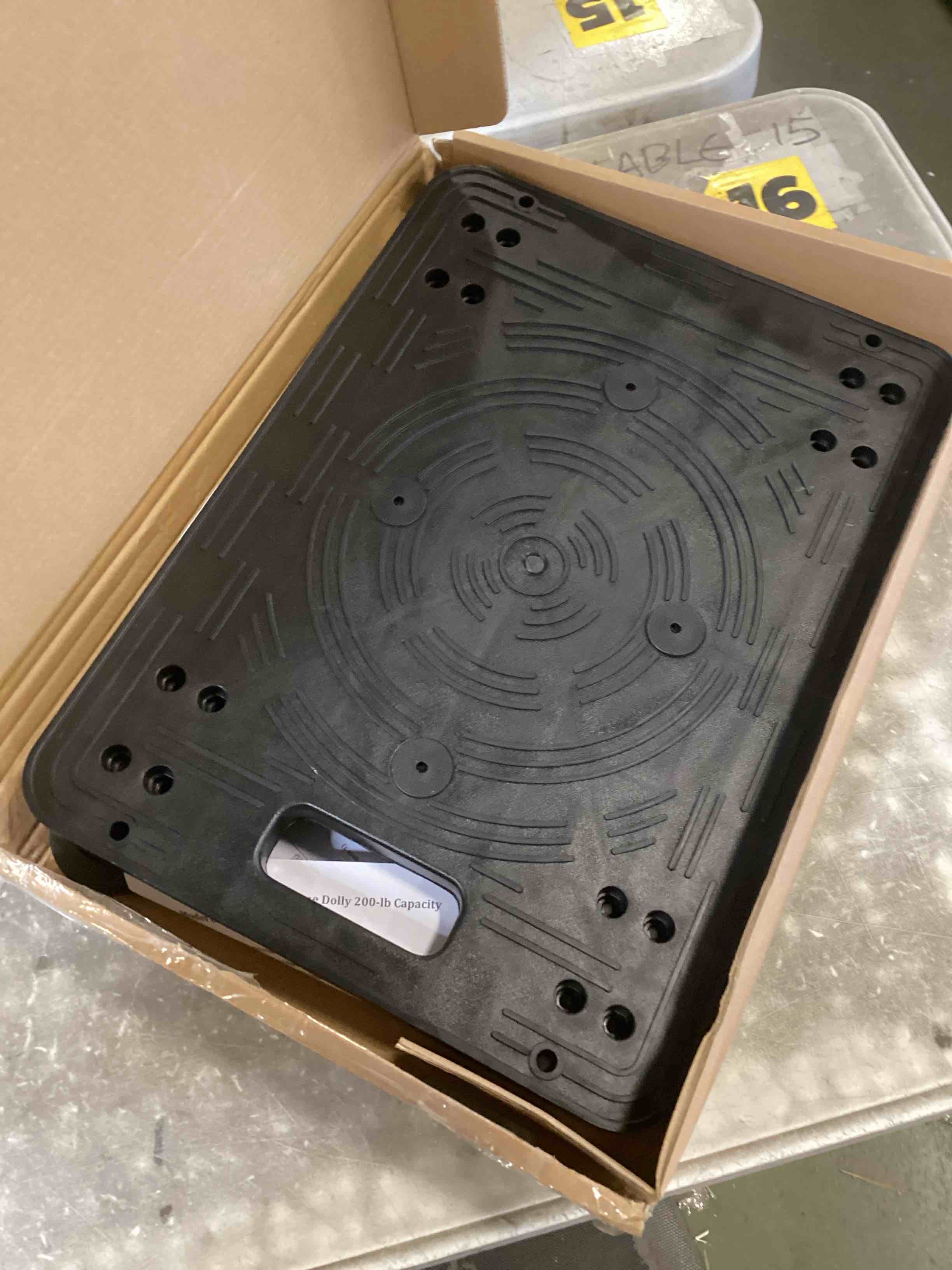 https://s3.amazonaws.com/lotting-images-prod/bidfta/PPE1344181_1742836691217.jpeg
