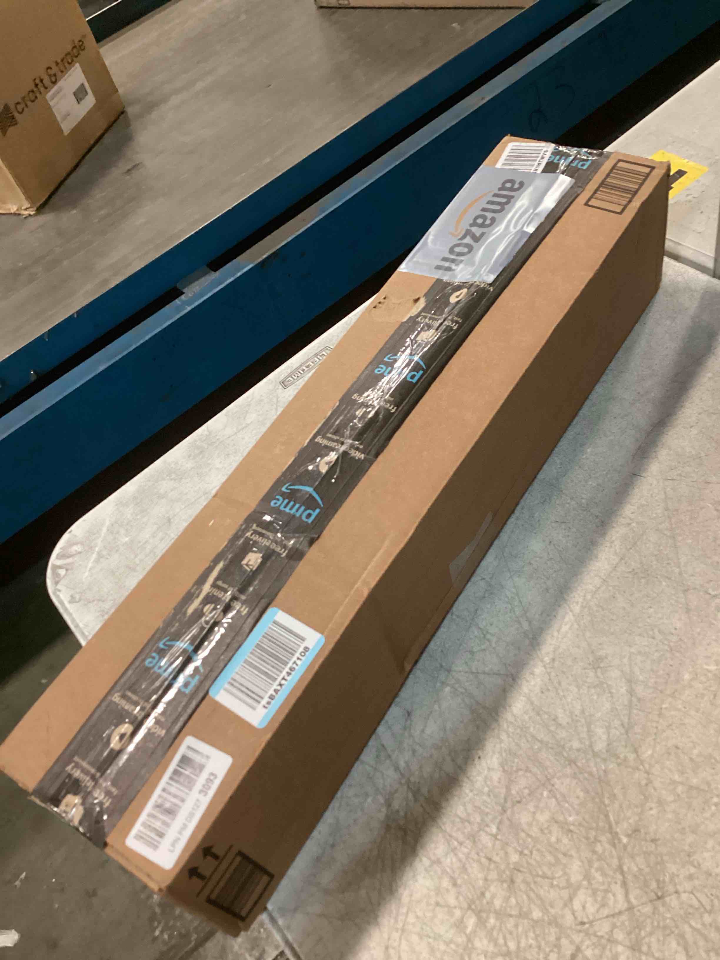 https://s3.amazonaws.com/lotting-images-prod/bidfta/PPE1344968_1743427115780.jpeg