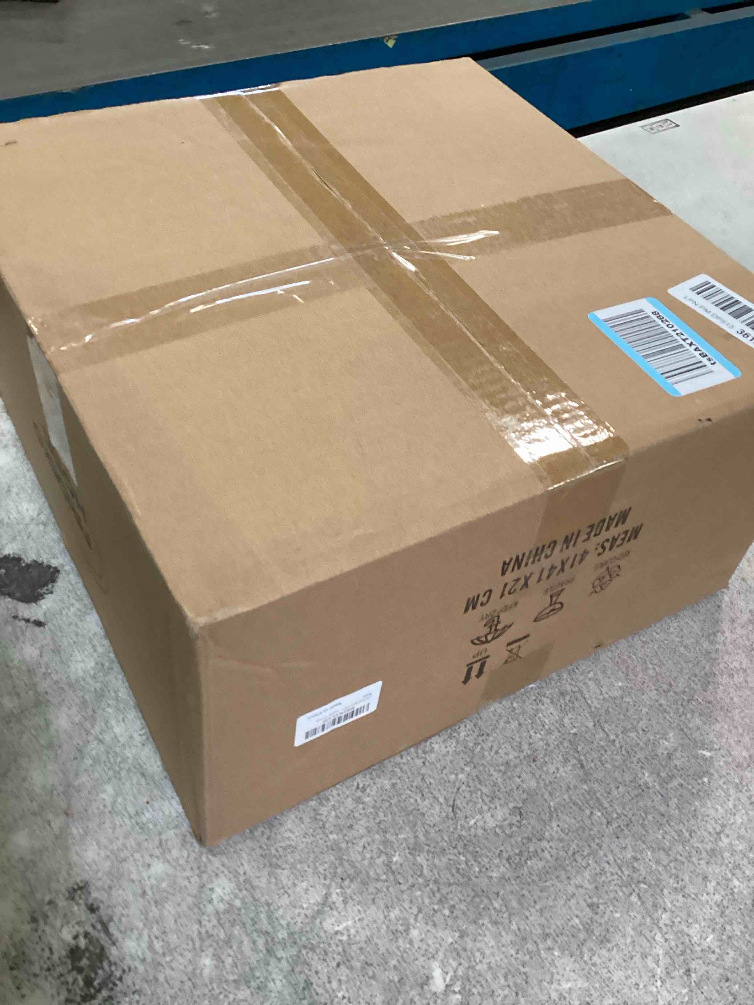 https://s3.amazonaws.com/lotting-images-prod/bidfta/PPE1345247_1741114890040.jpeg