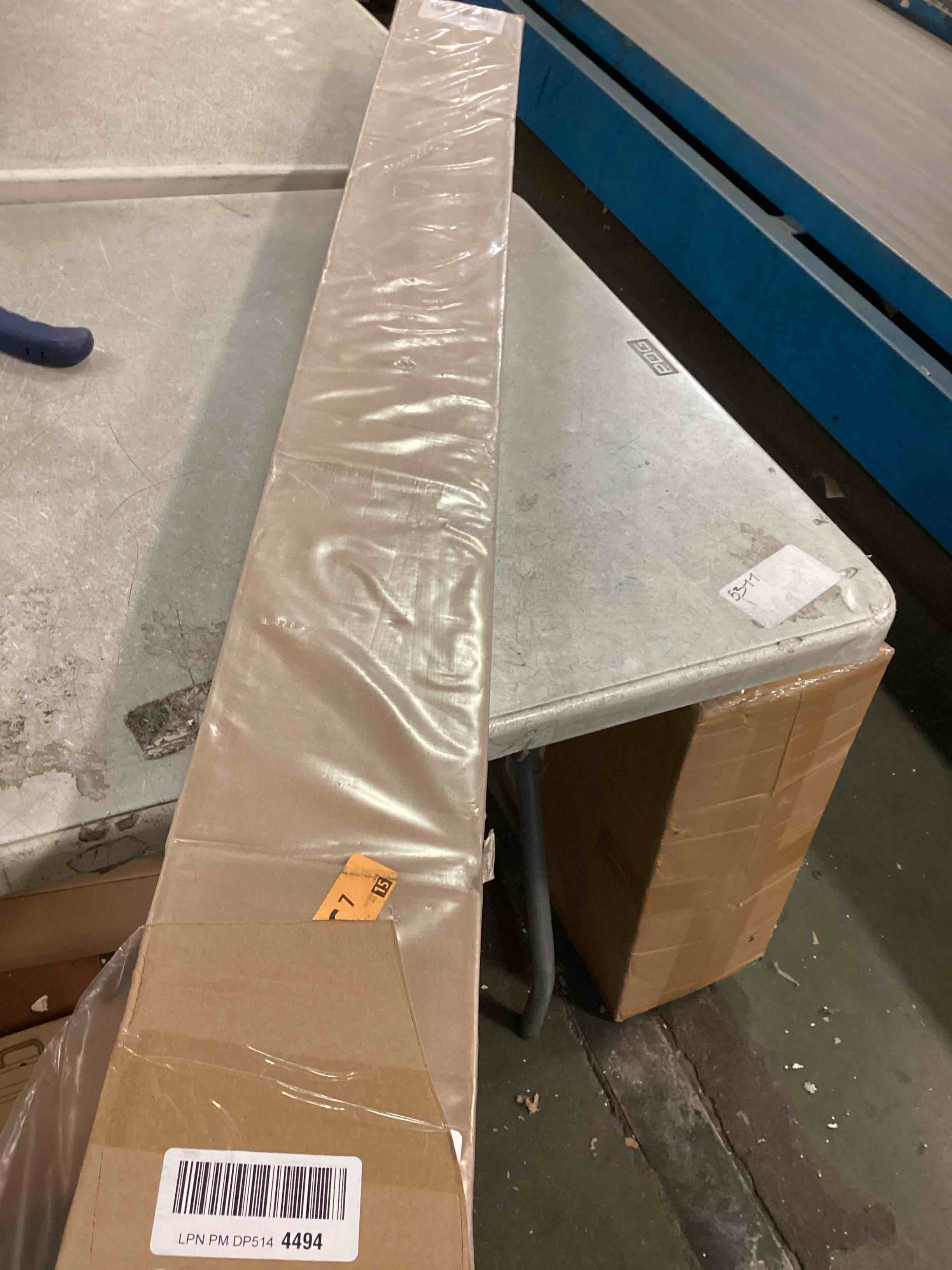 https://s3.amazonaws.com/lotting-images-prod/bidfta/PPE1345498_1741202919680.jpeg