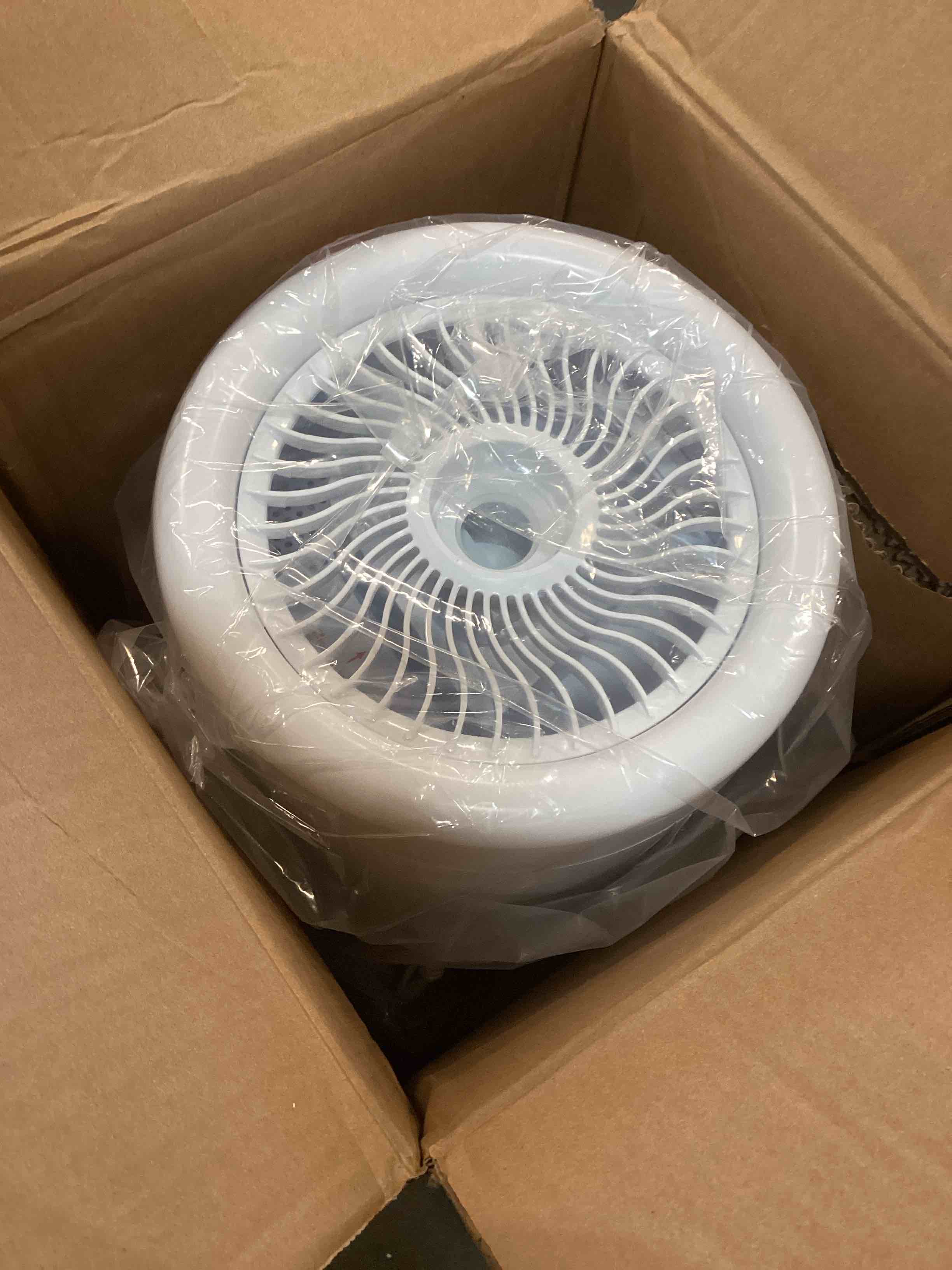 https://s3.amazonaws.com/lotting-images-prod/bidfta/PPE1346150_1741617157333.jpeg