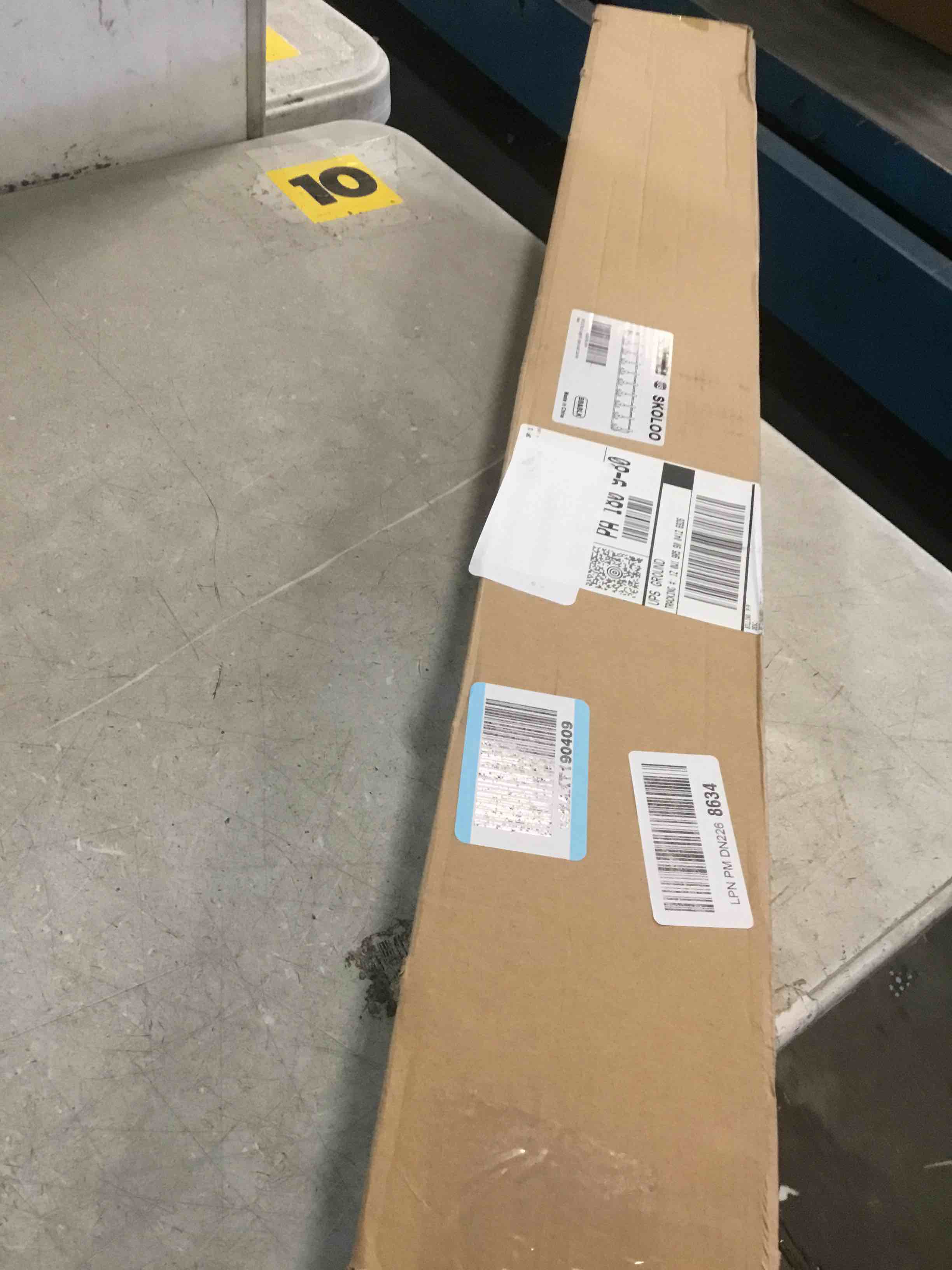 https://s3.amazonaws.com/lotting-images-prod/bidfta/PPE1346880_1741890458475.jpeg