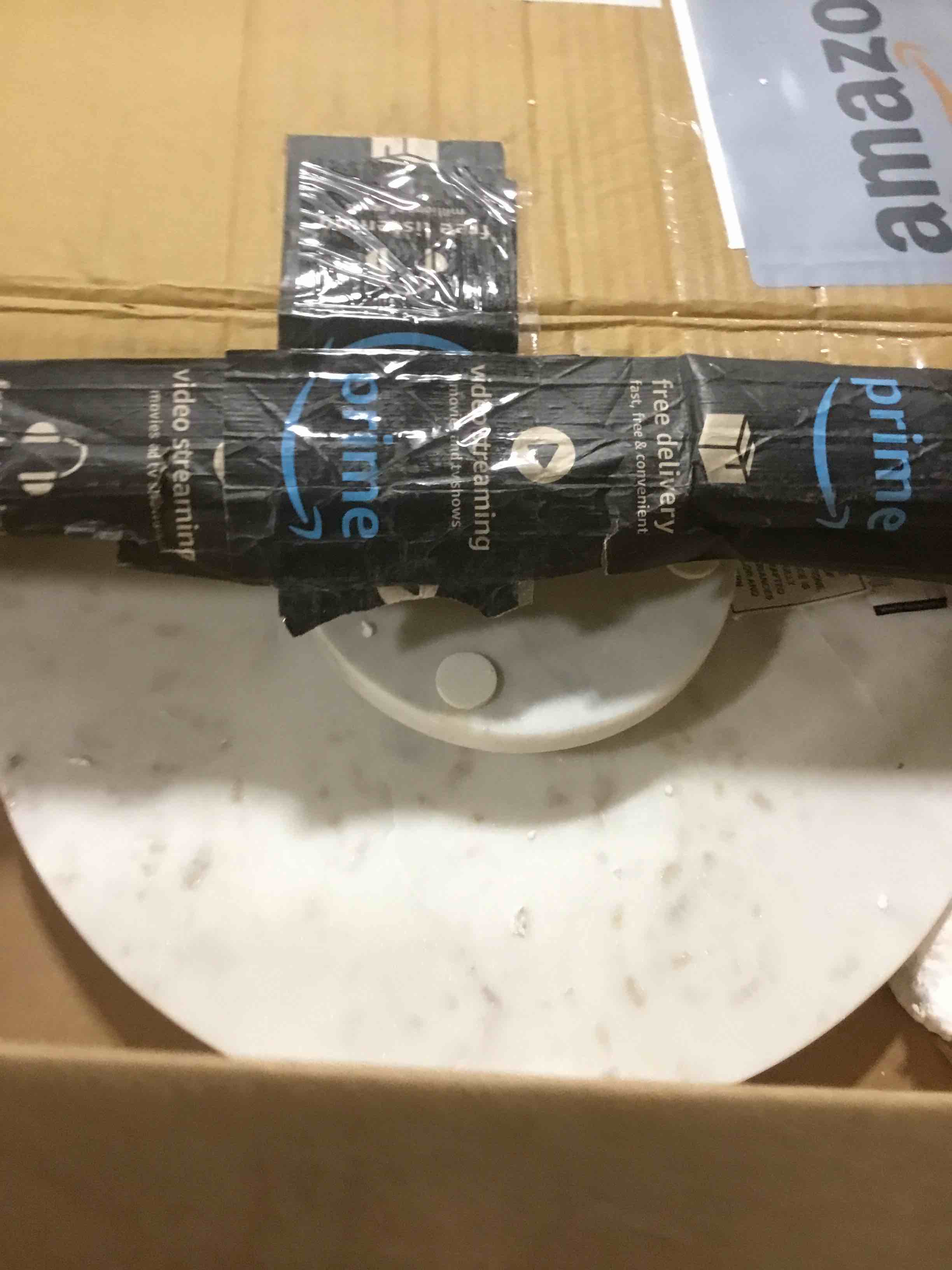 https://s3.amazonaws.com/lotting-images-prod/bidfta/PPE1346922_1741954208115.jpeg