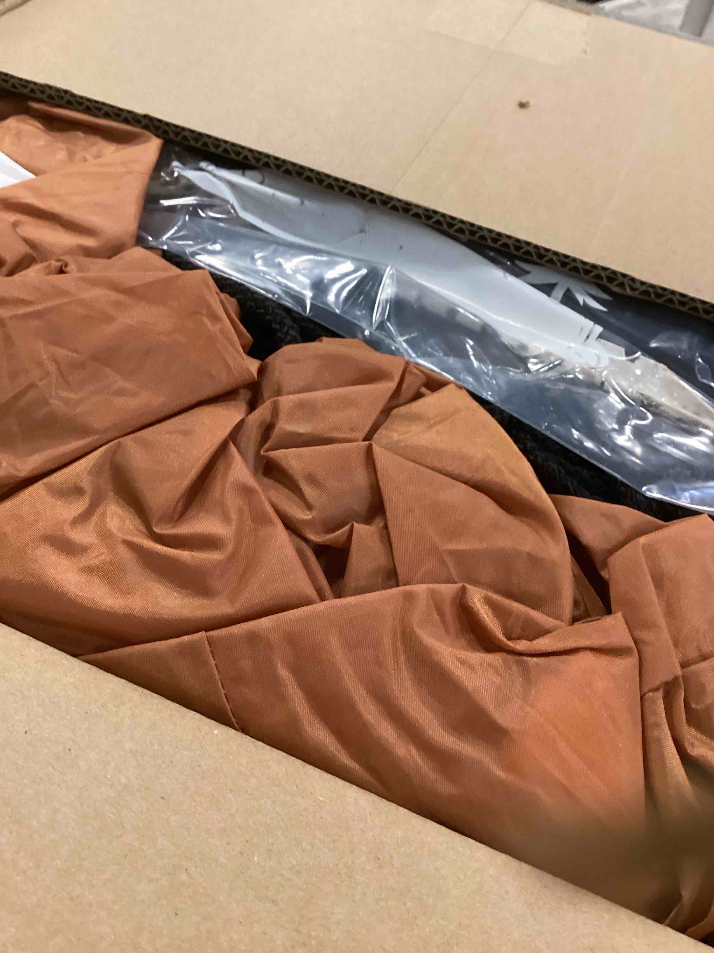 https://s3.amazonaws.com/lotting-images-prod/bidfta/PPE1347939_1742496489020.jpeg
