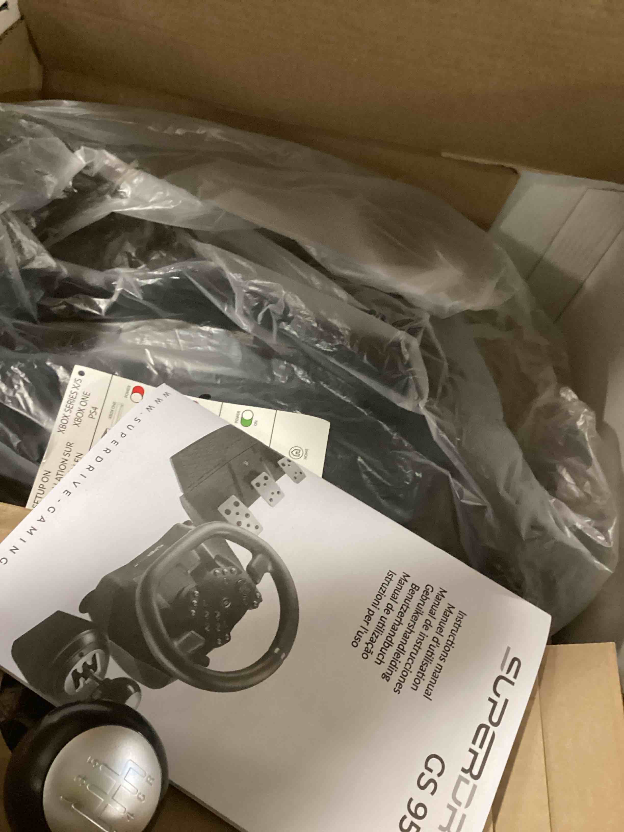https://s3.amazonaws.com/lotting-images-prod/bidfta/PPE1348327_1741102837437.jpeg