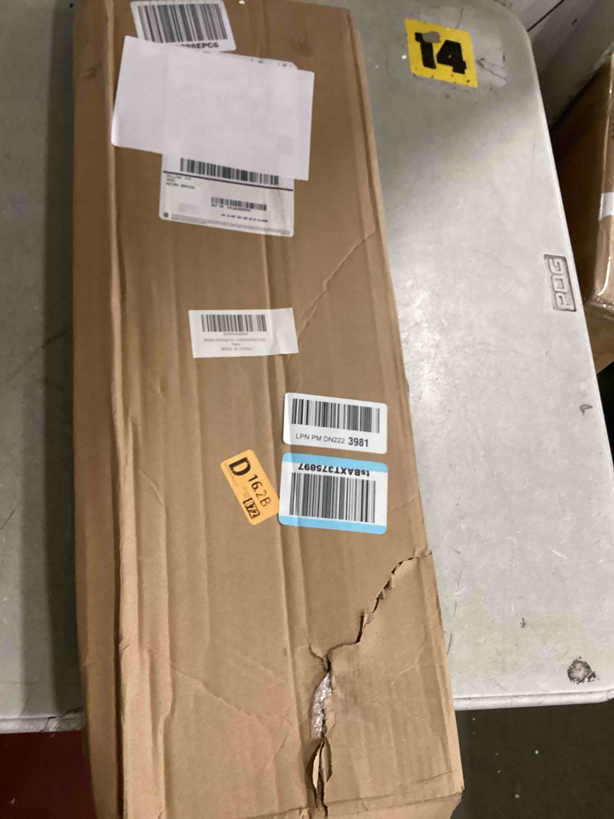 https://s3.amazonaws.com/lotting-images-prod/bidfta/PPE1348595_1741191522662.jpeg