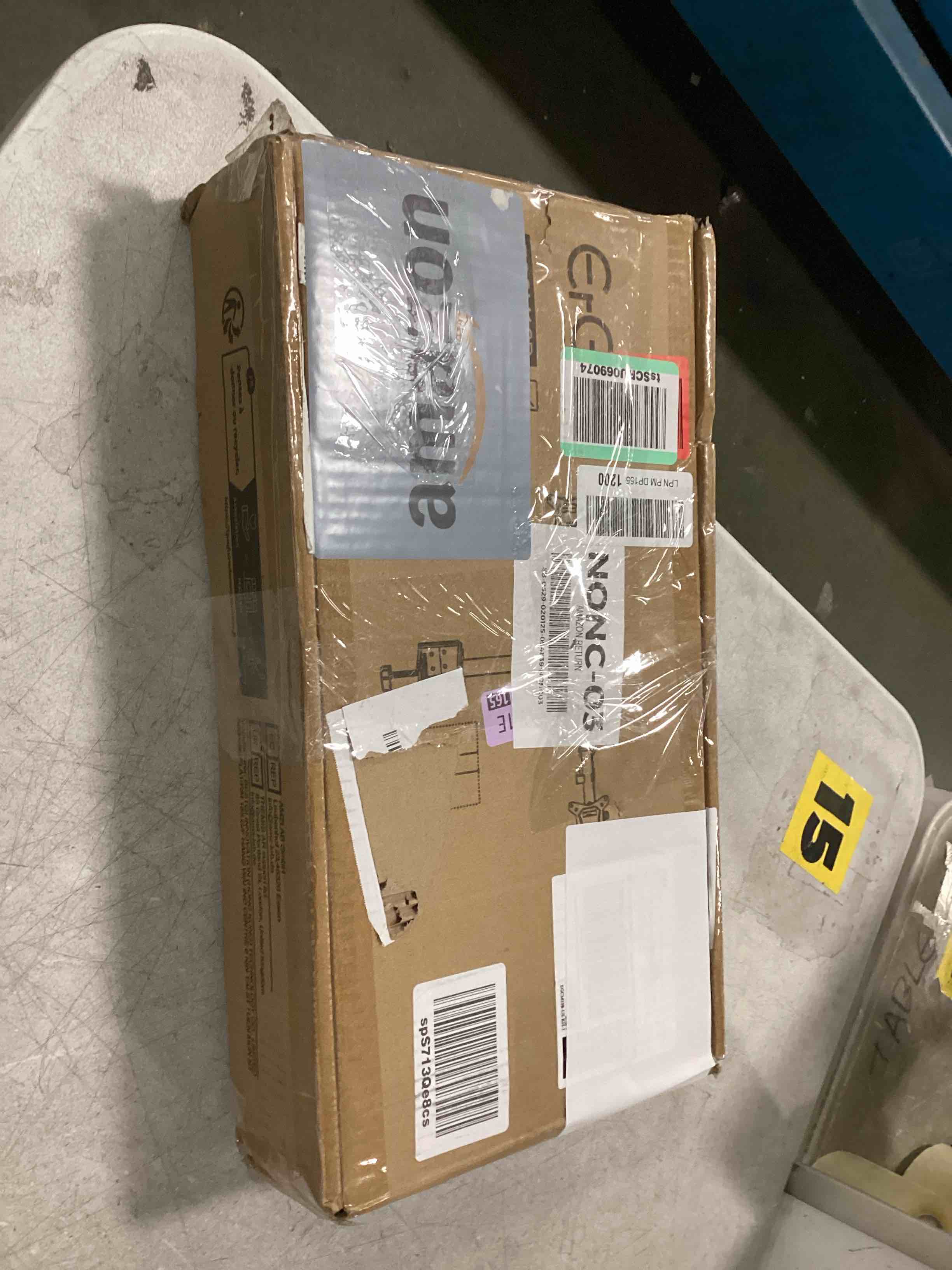 https://s3.amazonaws.com/lotting-images-prod/bidfta/PPE1348733_1741266523027.jpeg