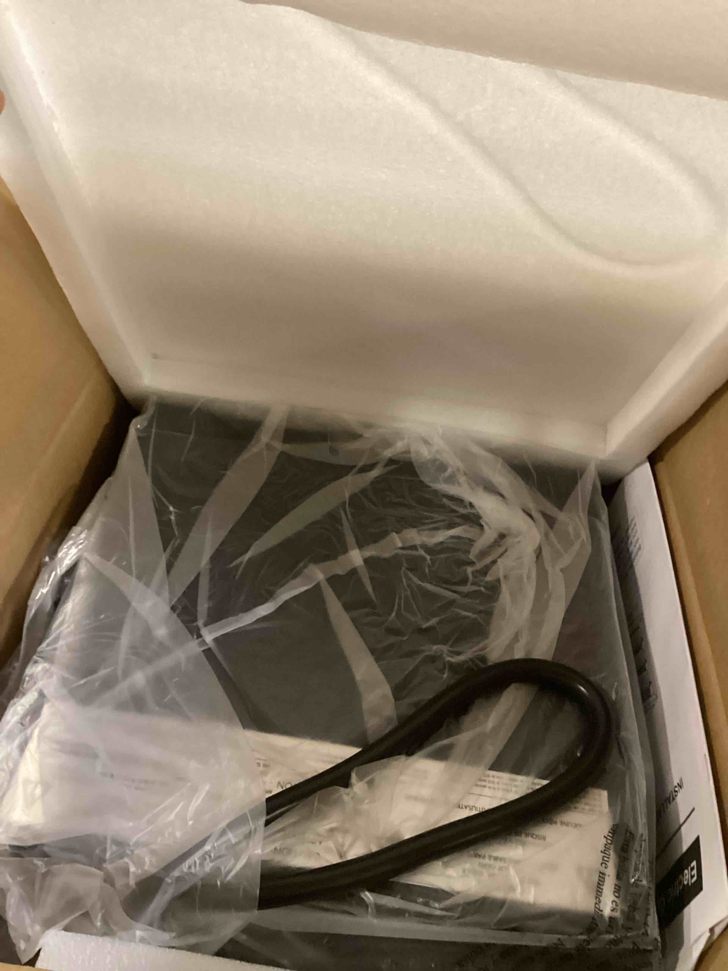 https://s3.amazonaws.com/lotting-images-prod/bidfta/PPE1348902_1741289408091.jpeg