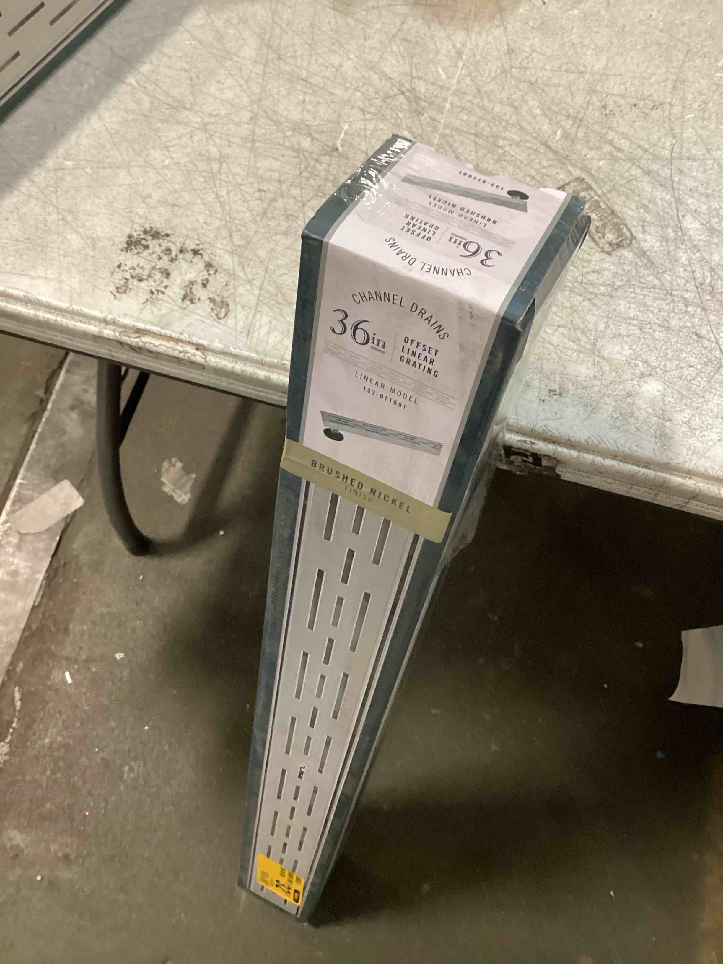 https://s3.amazonaws.com/lotting-images-prod/bidfta/PPE1350589_1742300836559.jpeg