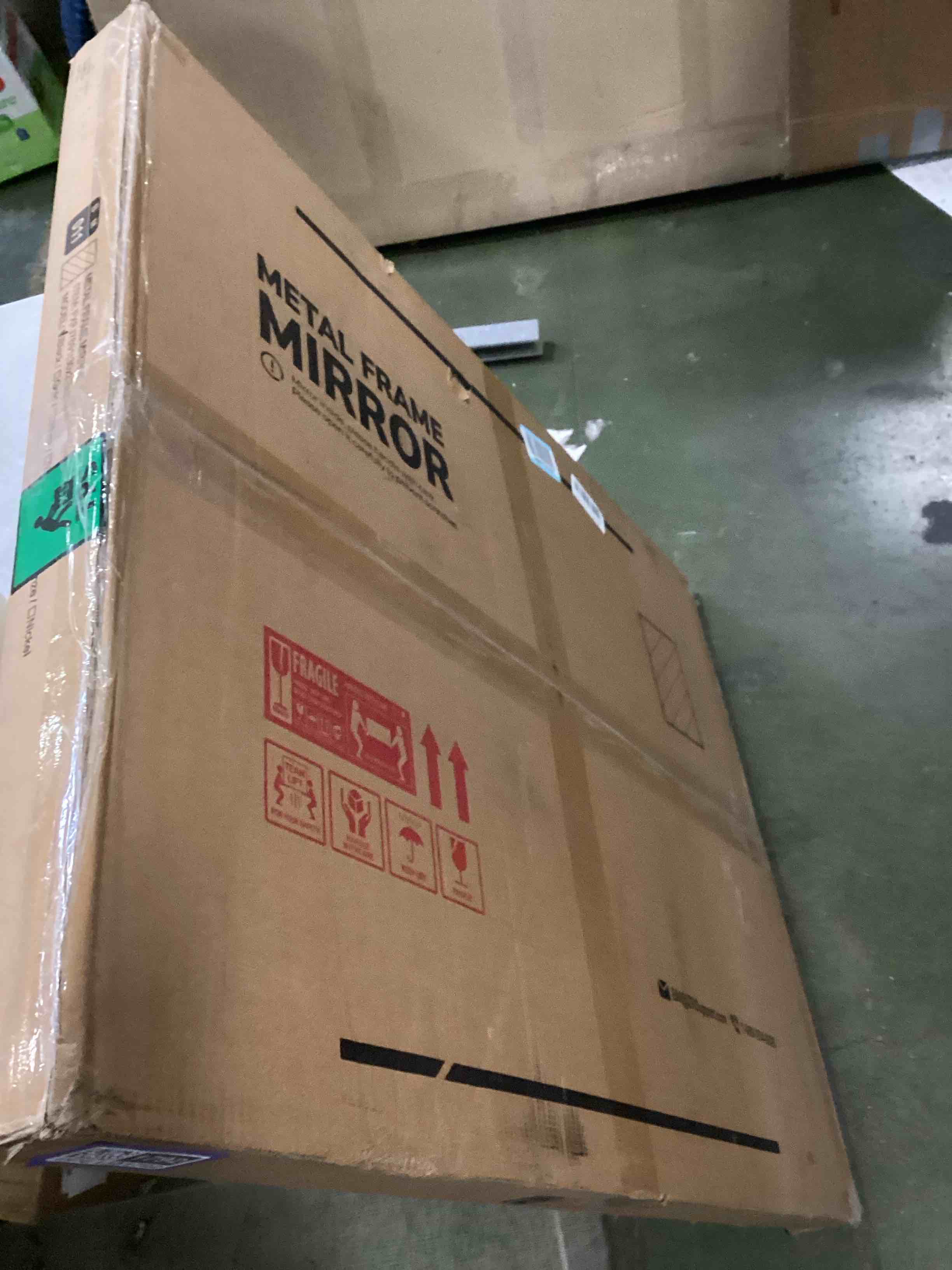 https://s3.amazonaws.com/lotting-images-prod/bidfta/PPE1351792_1742399151481.jpeg