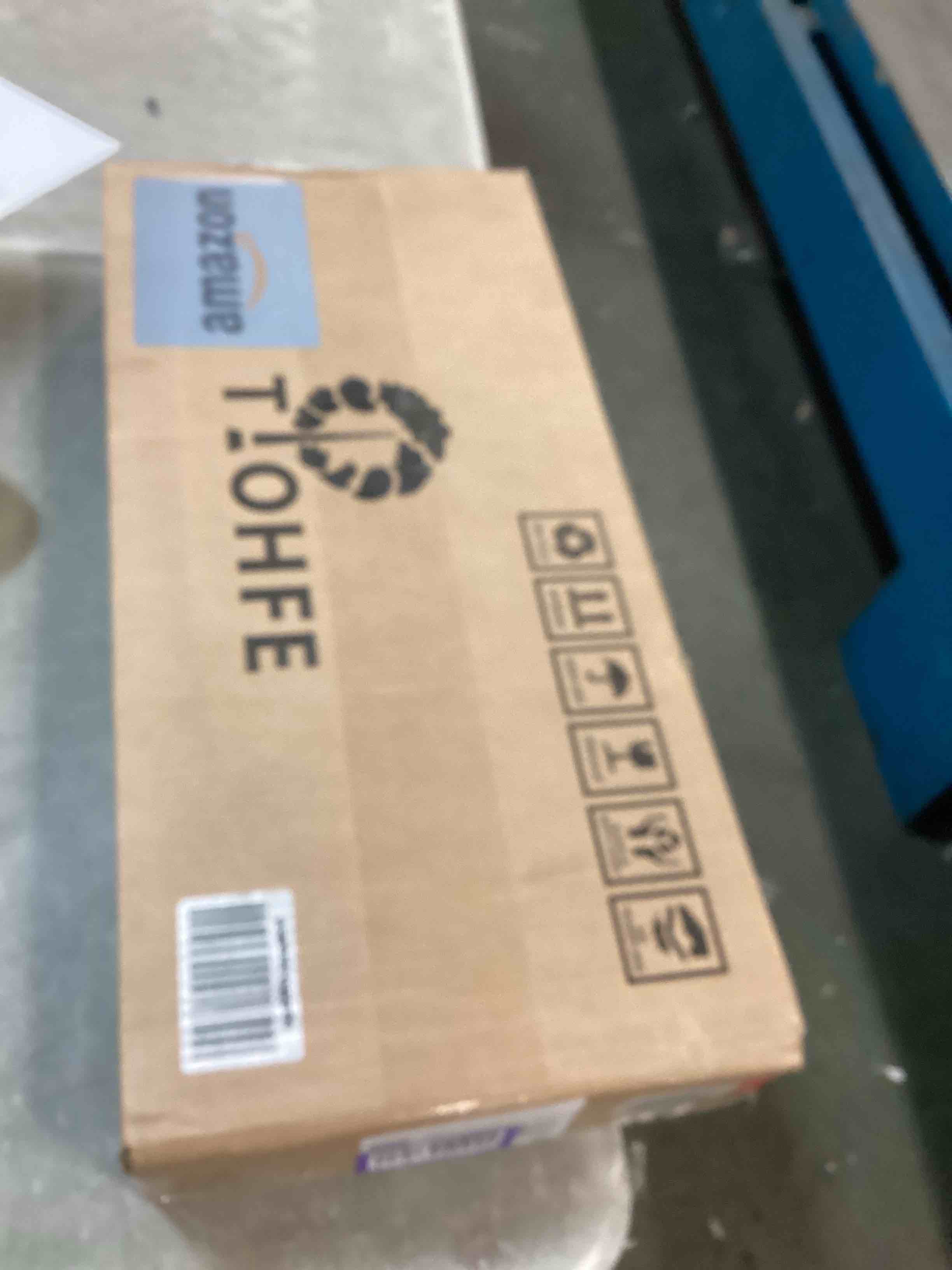 https://s3.amazonaws.com/lotting-images-prod/bidfta/PPE1352348_1743442711888.jpeg