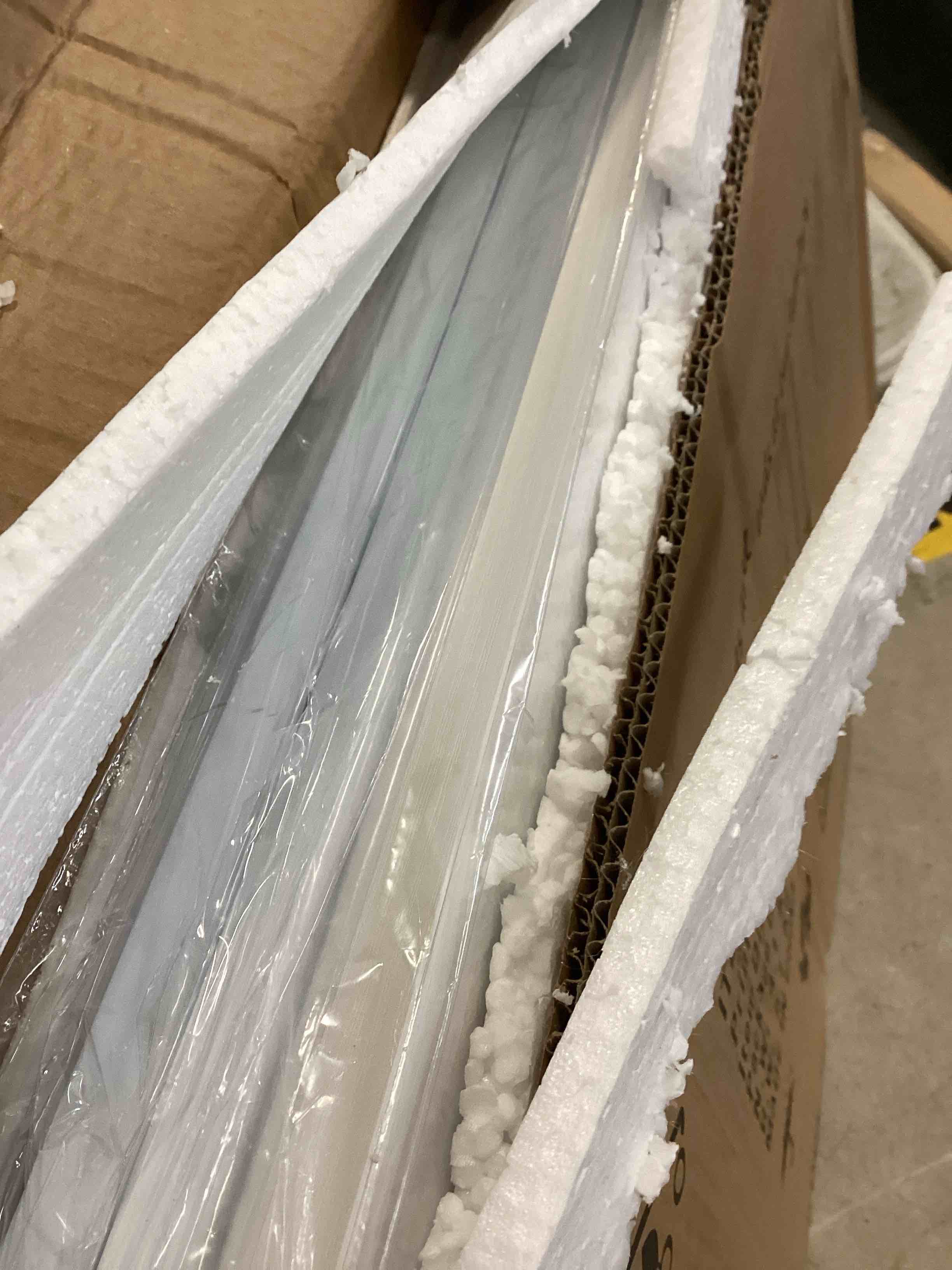 https://s3.amazonaws.com/lotting-images-prod/bidfta/PPE1352600_1743610538272.jpeg