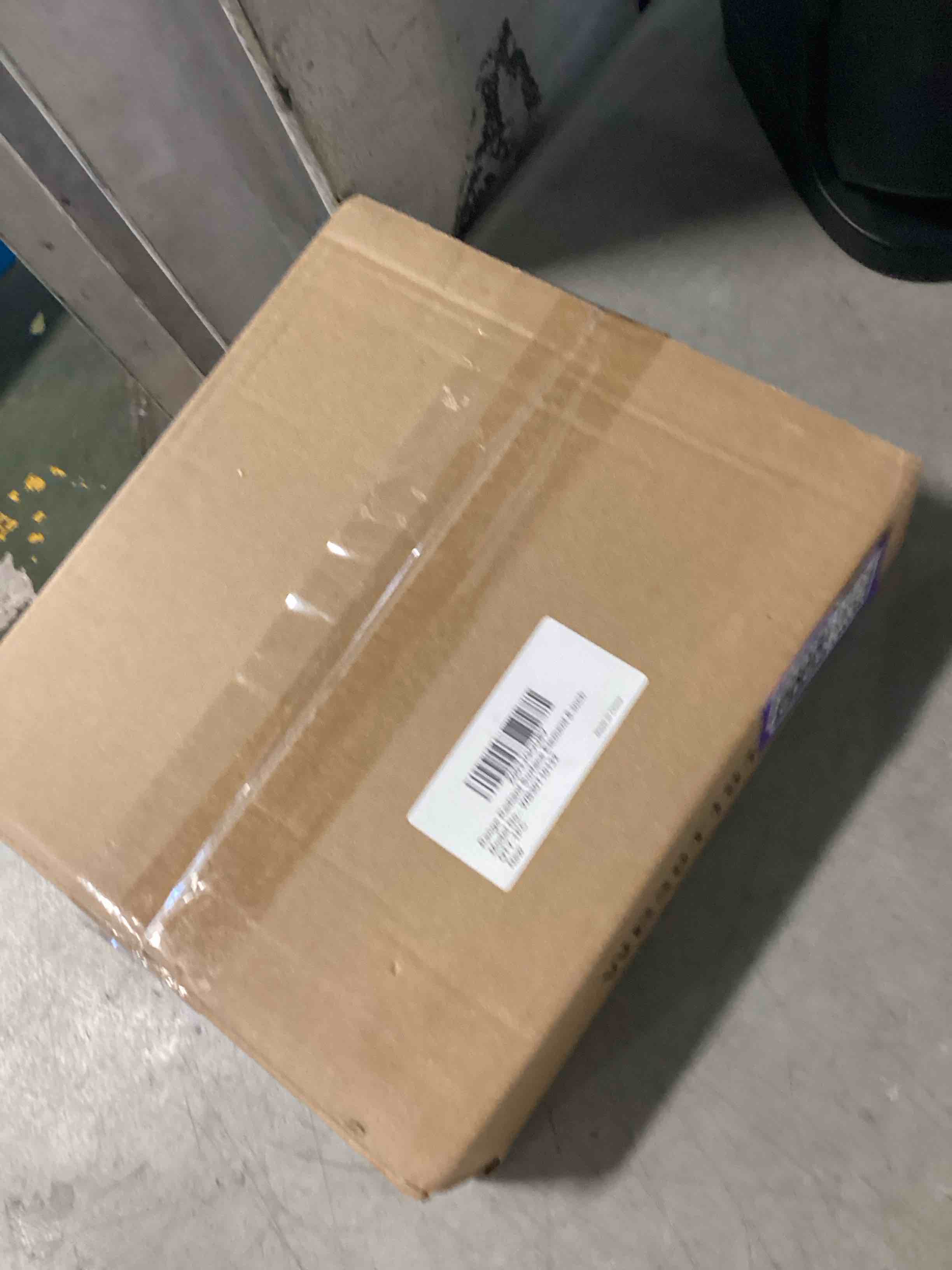 https://s3.amazonaws.com/lotting-images-prod/bidfta/PPE1353212_1744049087623.jpeg