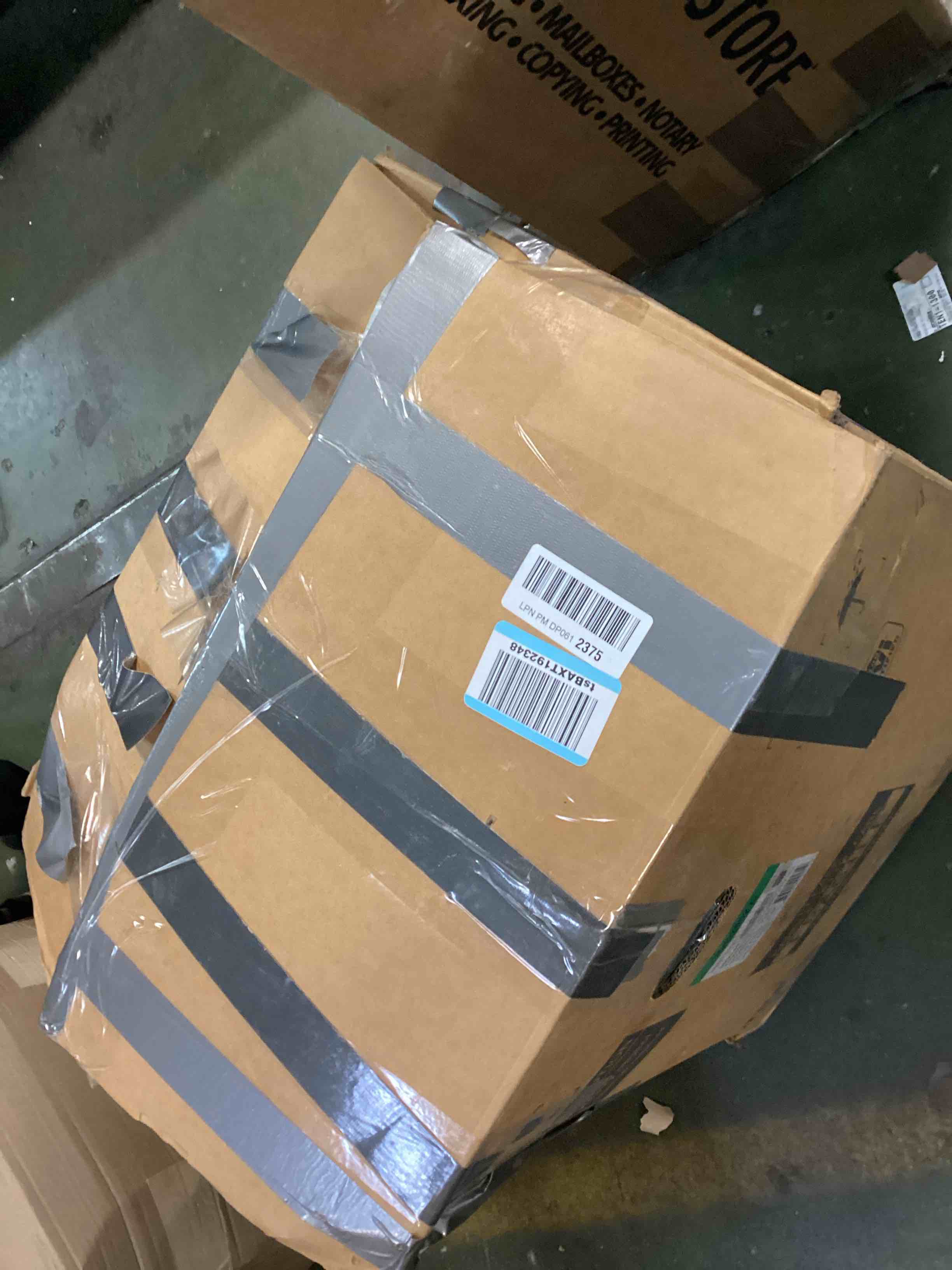 https://s3.amazonaws.com/lotting-images-prod/bidfta/PPE1353328_1744116642558.jpeg