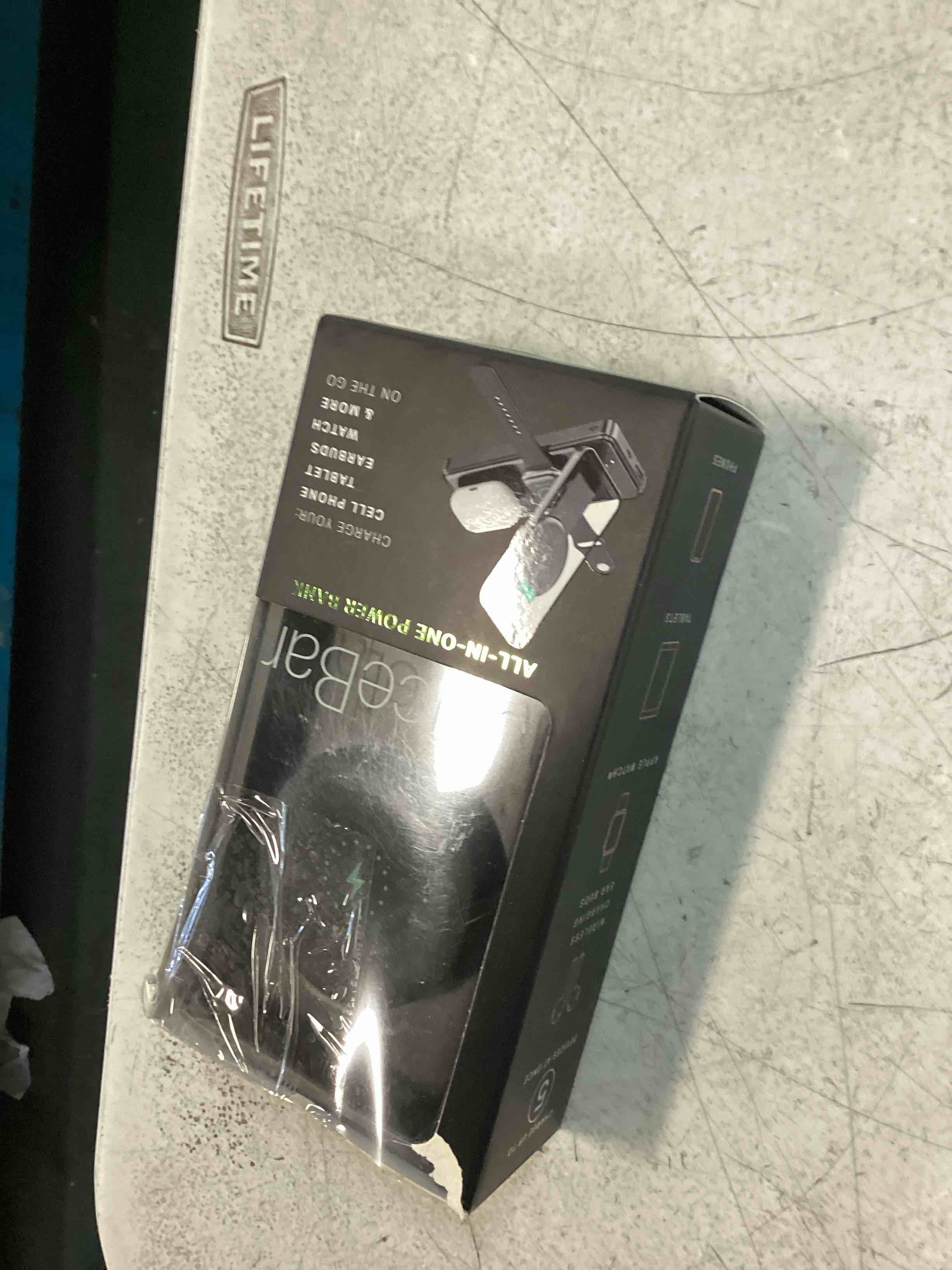 https://s3.amazonaws.com/lotting-images-prod/bidfta/PPE1353416_1744130260296.jpeg