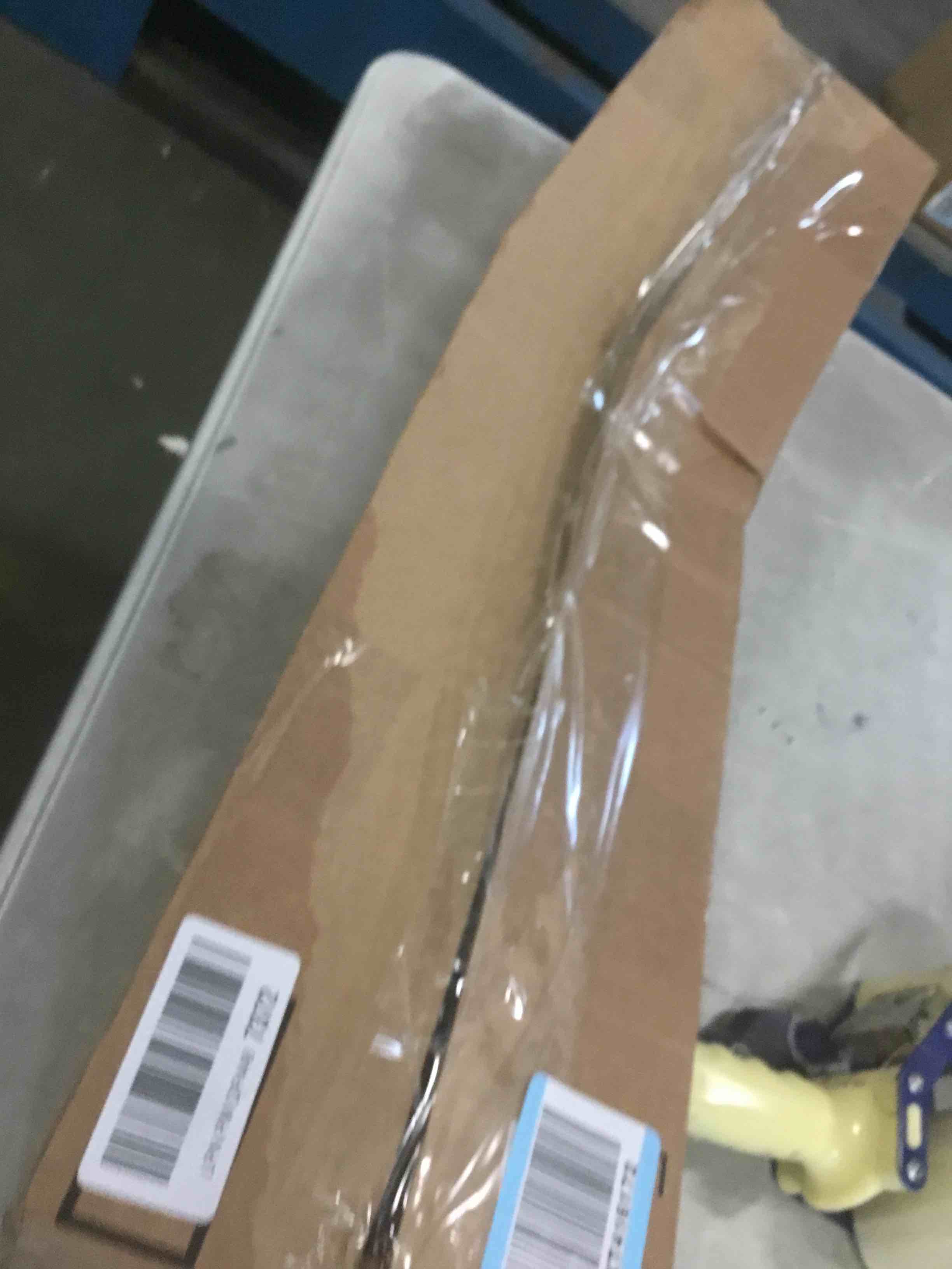 https://s3.amazonaws.com/lotting-images-prod/bidfta/PPE1354152_1740757826502.jpeg