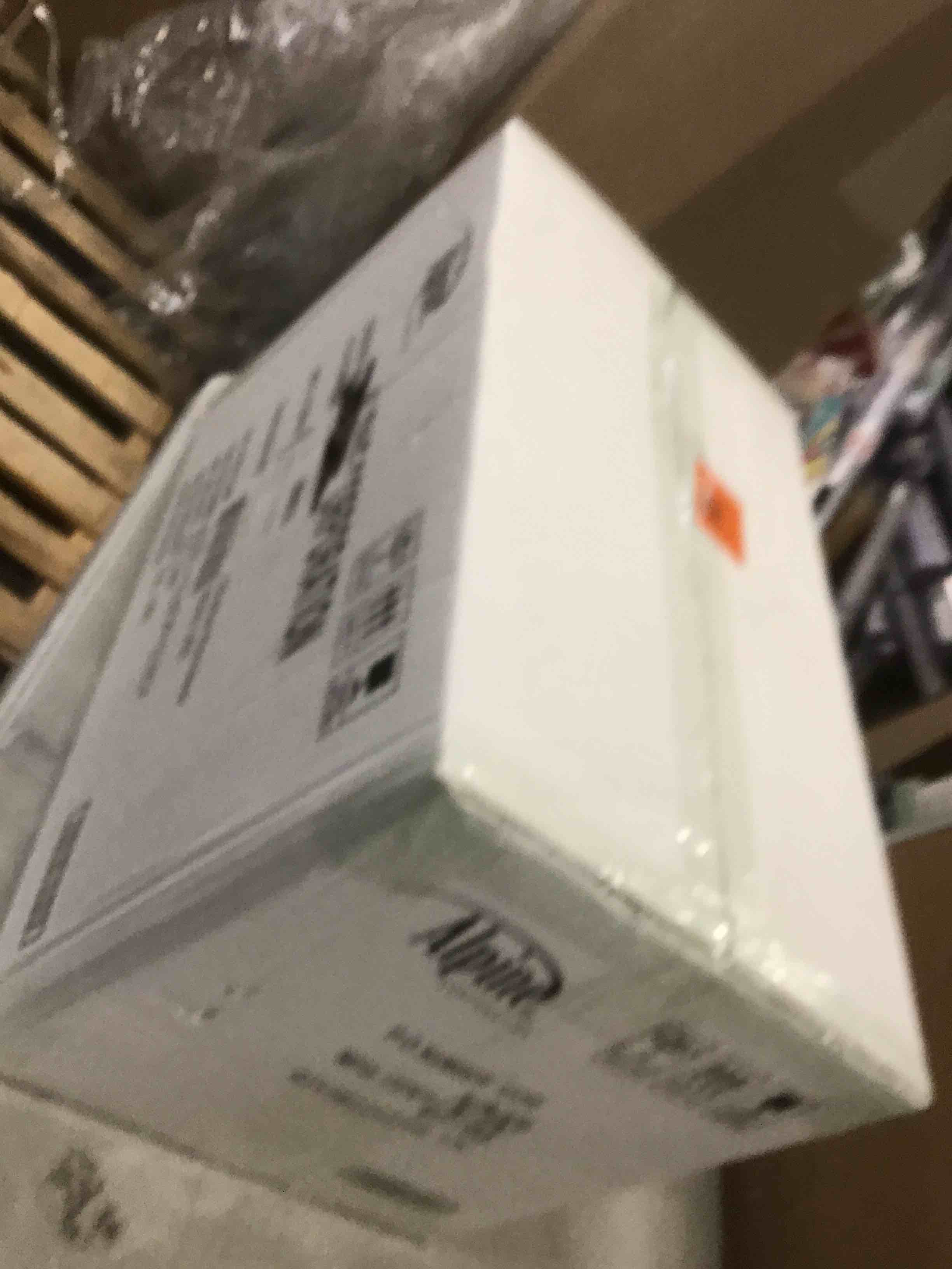 https://s3.amazonaws.com/lotting-images-prod/bidfta/PPE1354578_1741020152395.jpeg