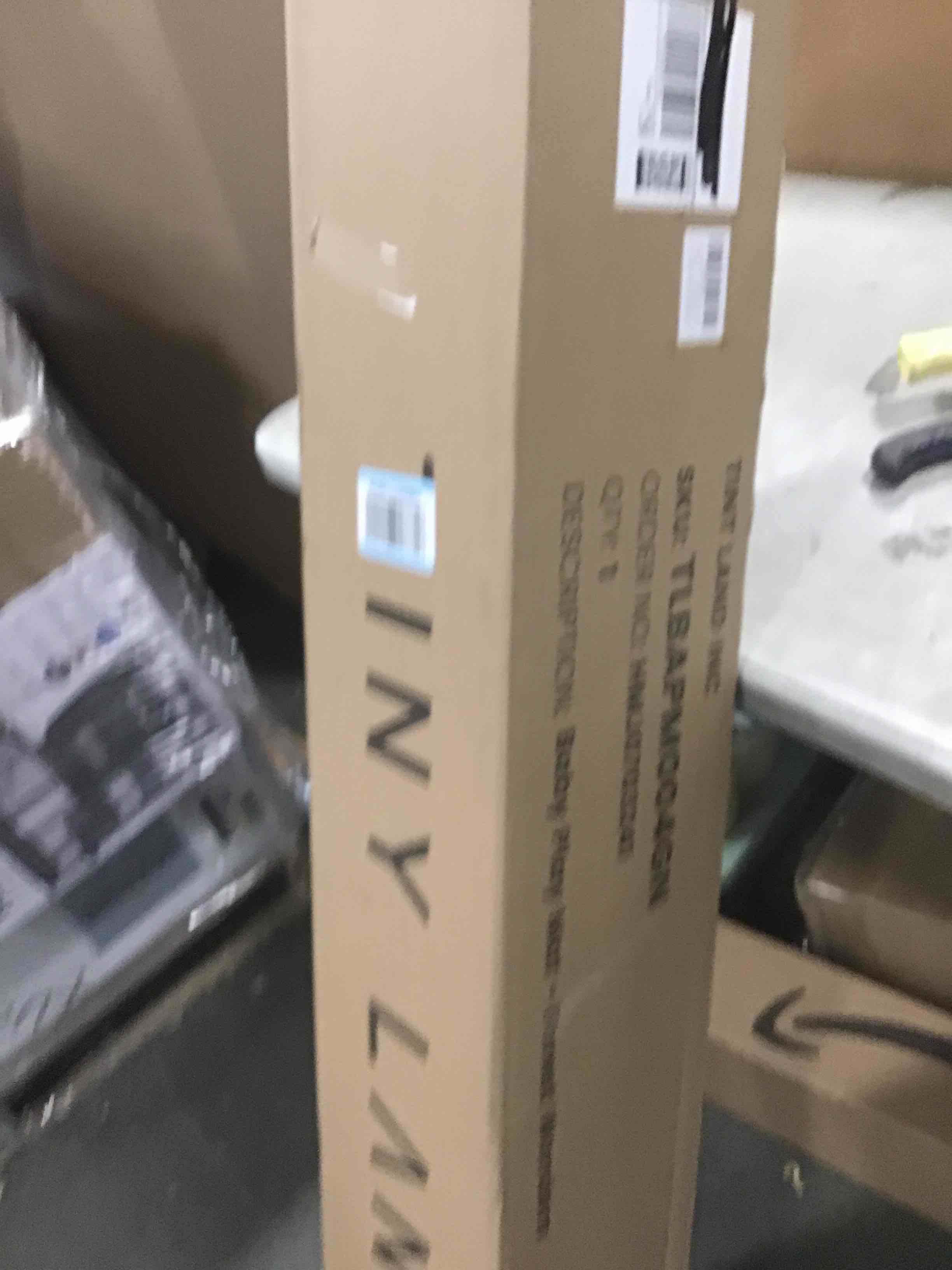 https://s3.amazonaws.com/lotting-images-prod/bidfta/PPE1354610_1741022343590.jpeg
