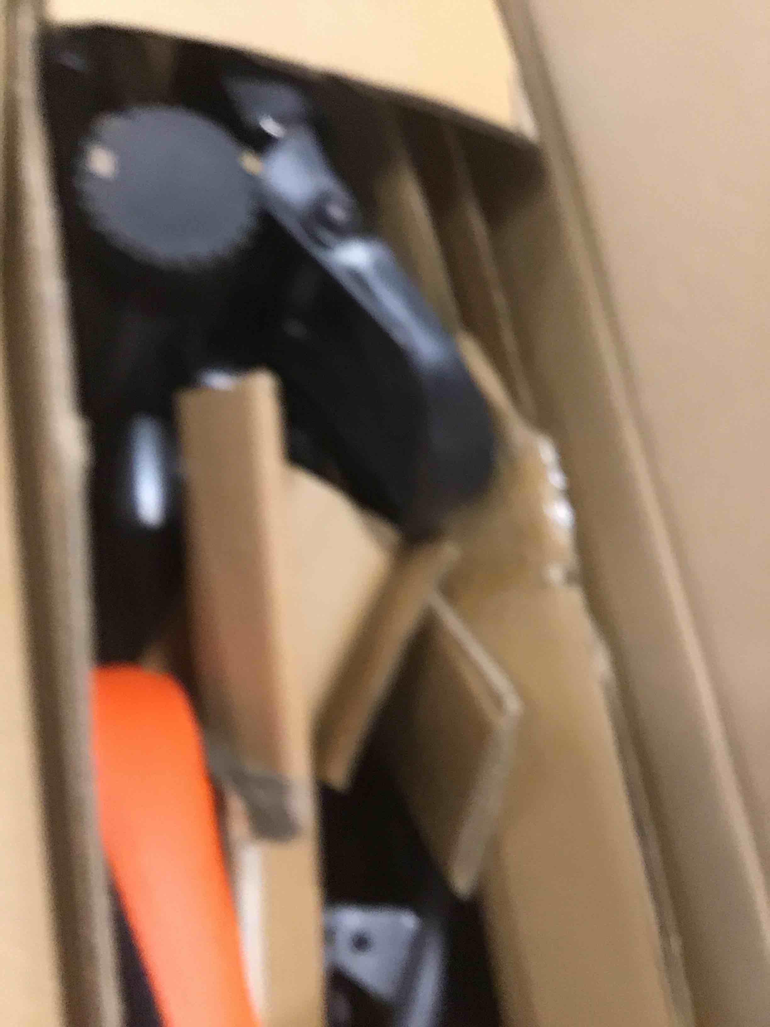 https://s3.amazonaws.com/lotting-images-prod/bidfta/PPE1354967_1741102516521.jpeg