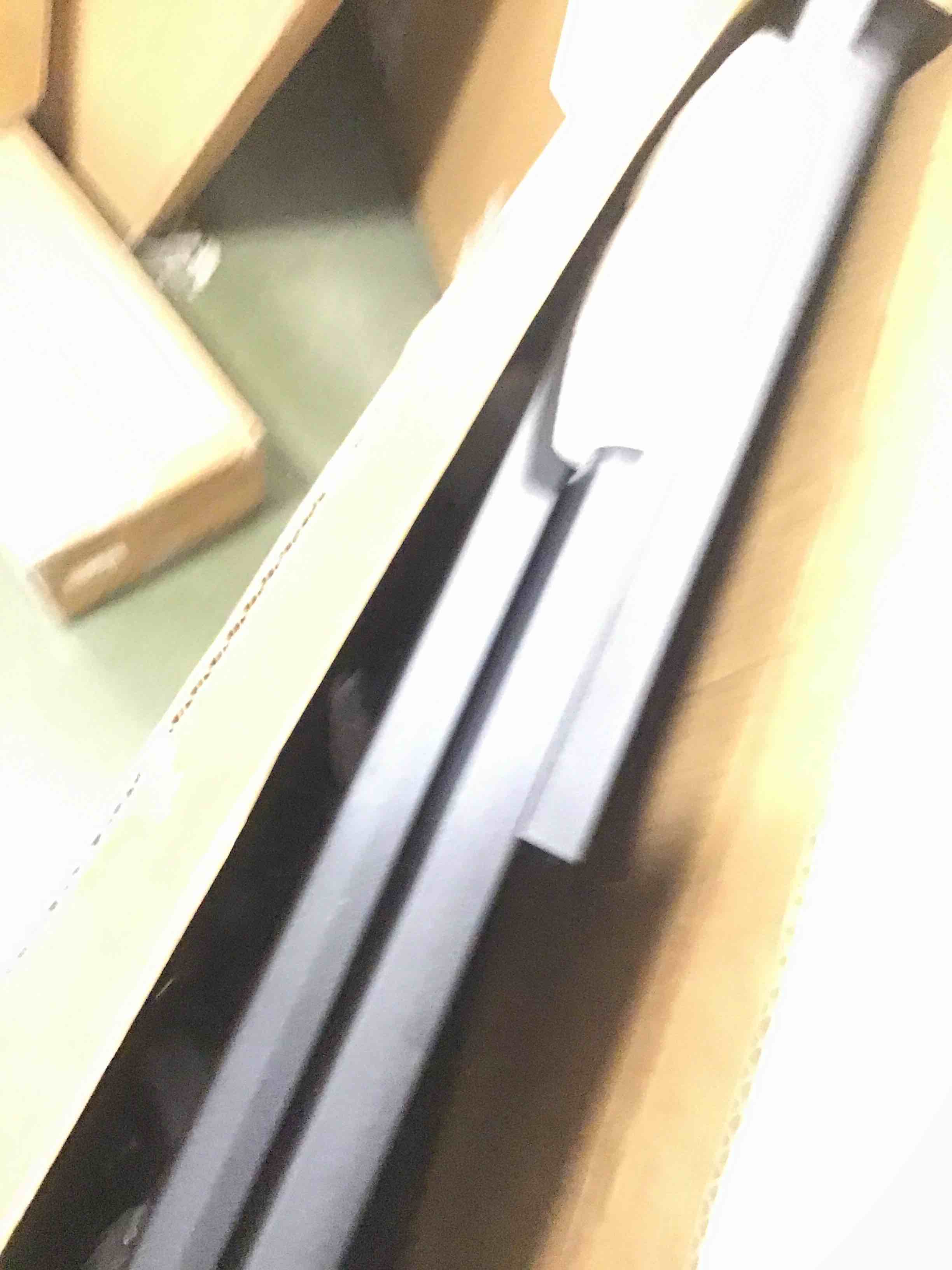 https://s3.amazonaws.com/lotting-images-prod/bidfta/PPE1355619_1741200343762.jpeg