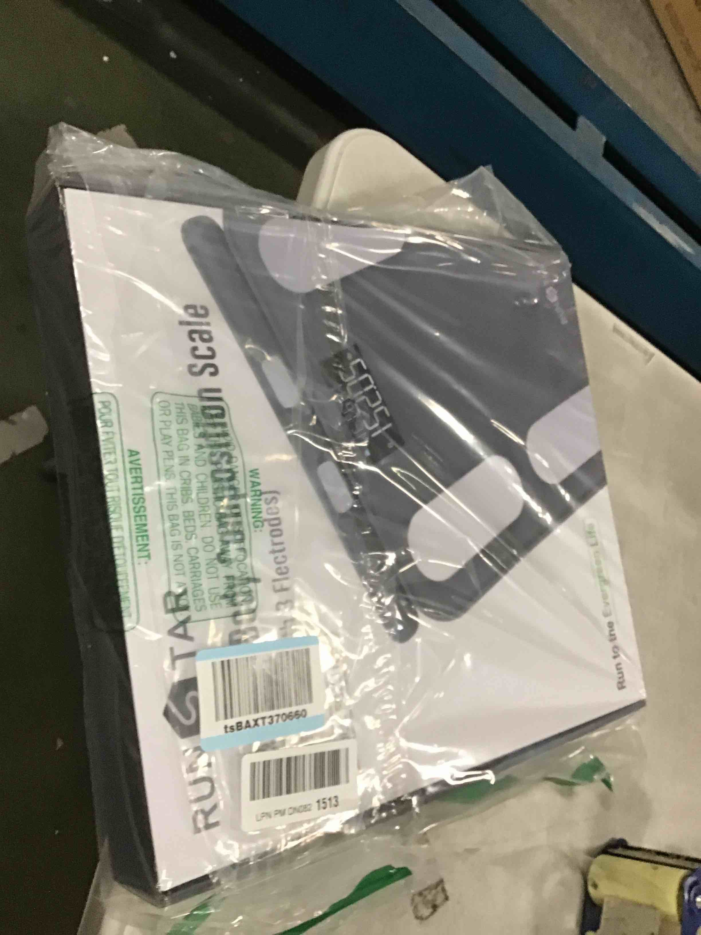 https://s3.amazonaws.com/lotting-images-prod/bidfta/PPE1355780_1741266817511.jpeg