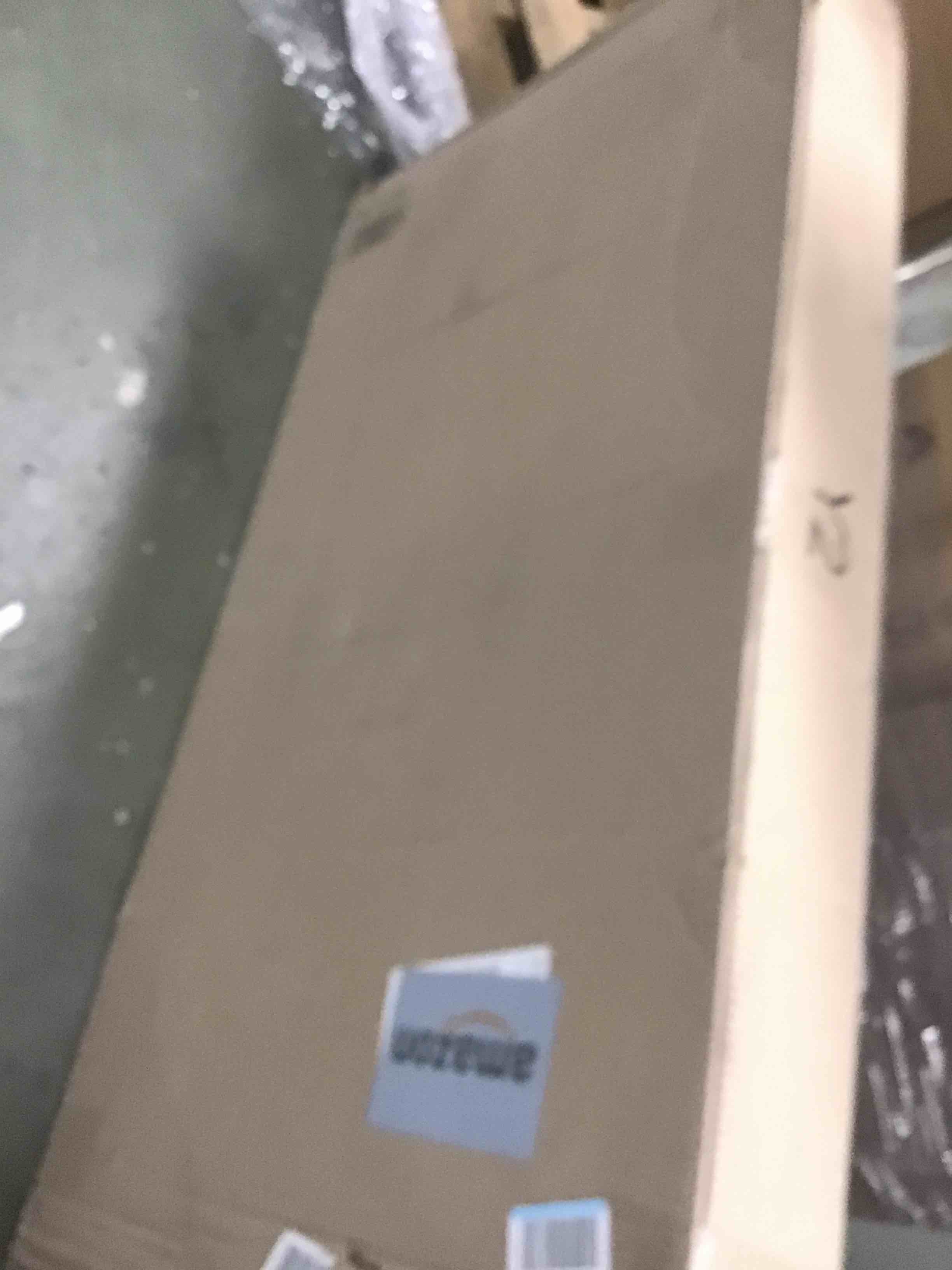 https://s3.amazonaws.com/lotting-images-prod/bidfta/PPE1356424_1741375624808.jpeg