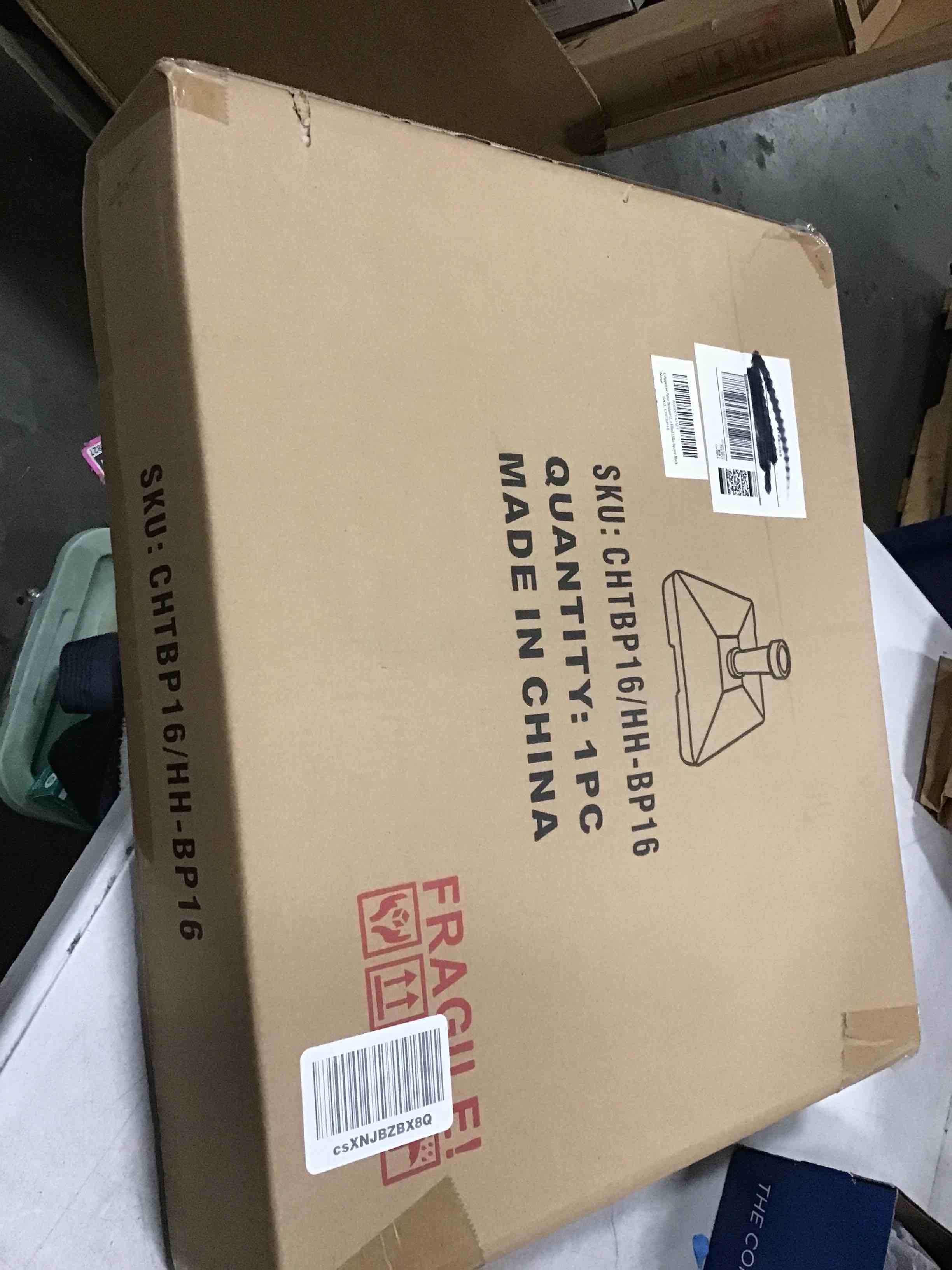 https://s3.amazonaws.com/lotting-images-prod/bidfta/PPE1356506_1741381616856.jpeg