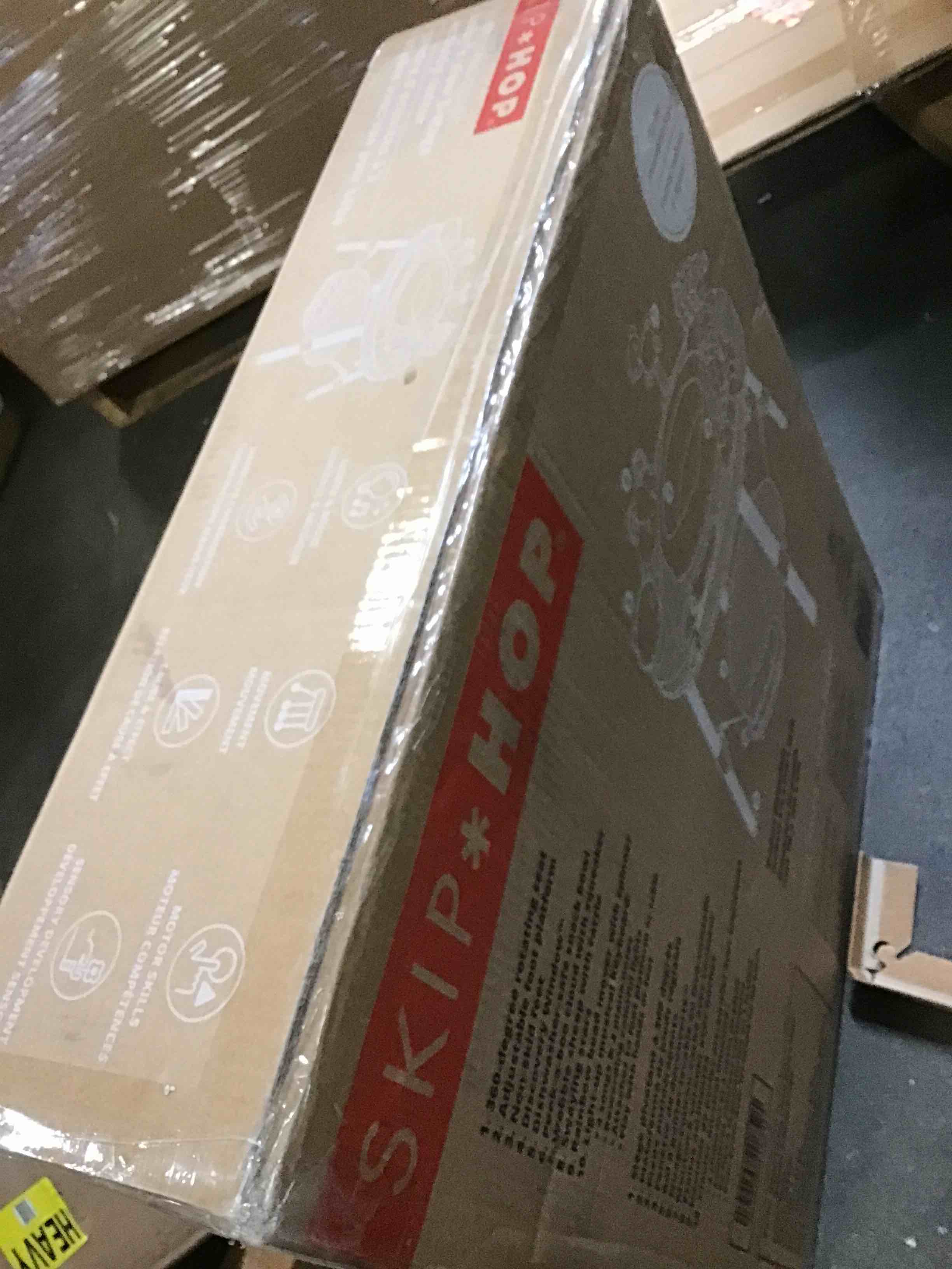 https://s3.amazonaws.com/lotting-images-prod/bidfta/PPE1357474_1741629310801.jpeg