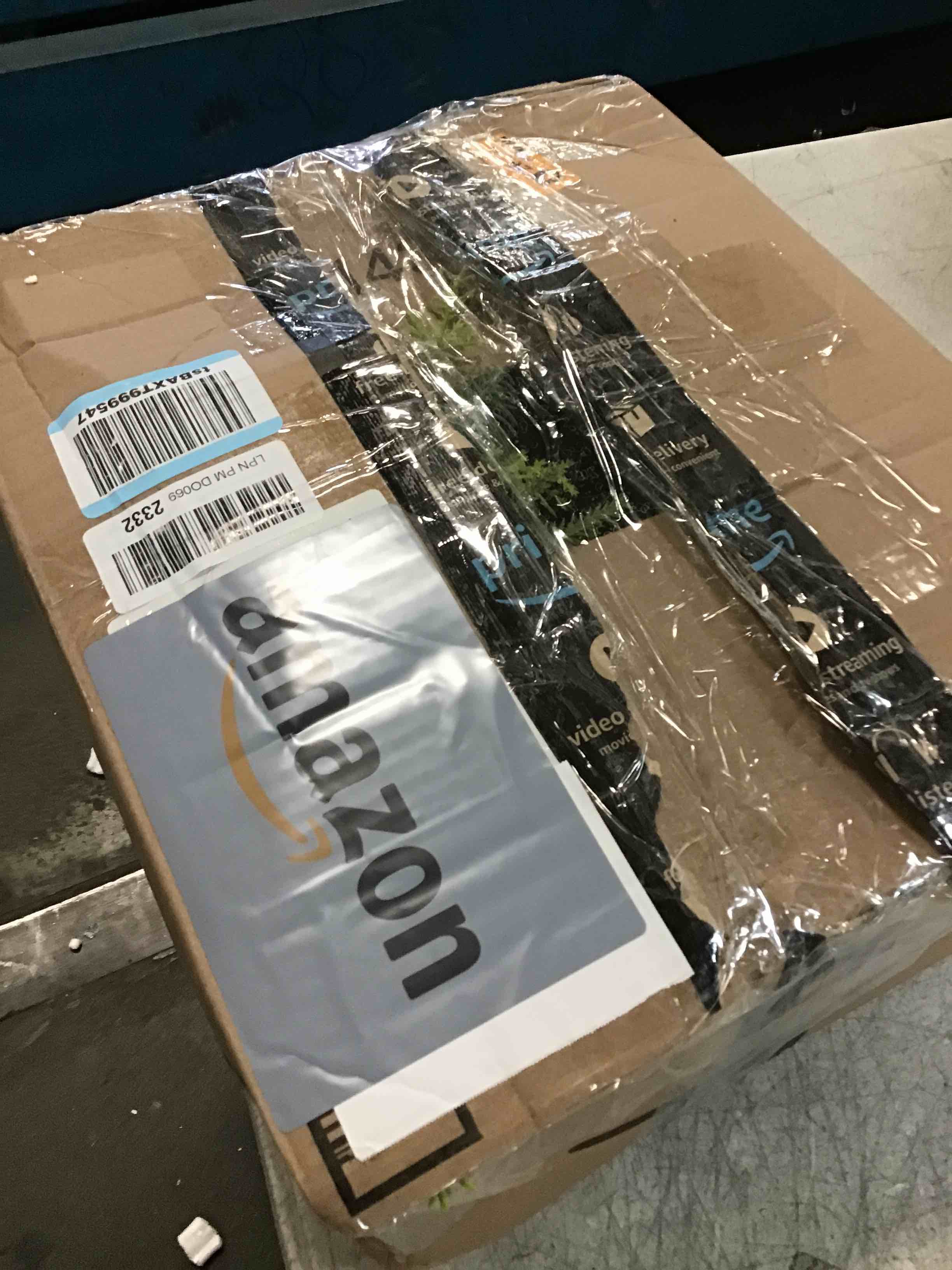https://s3.amazonaws.com/lotting-images-prod/bidfta/PPE1357607_1741706310960.jpeg