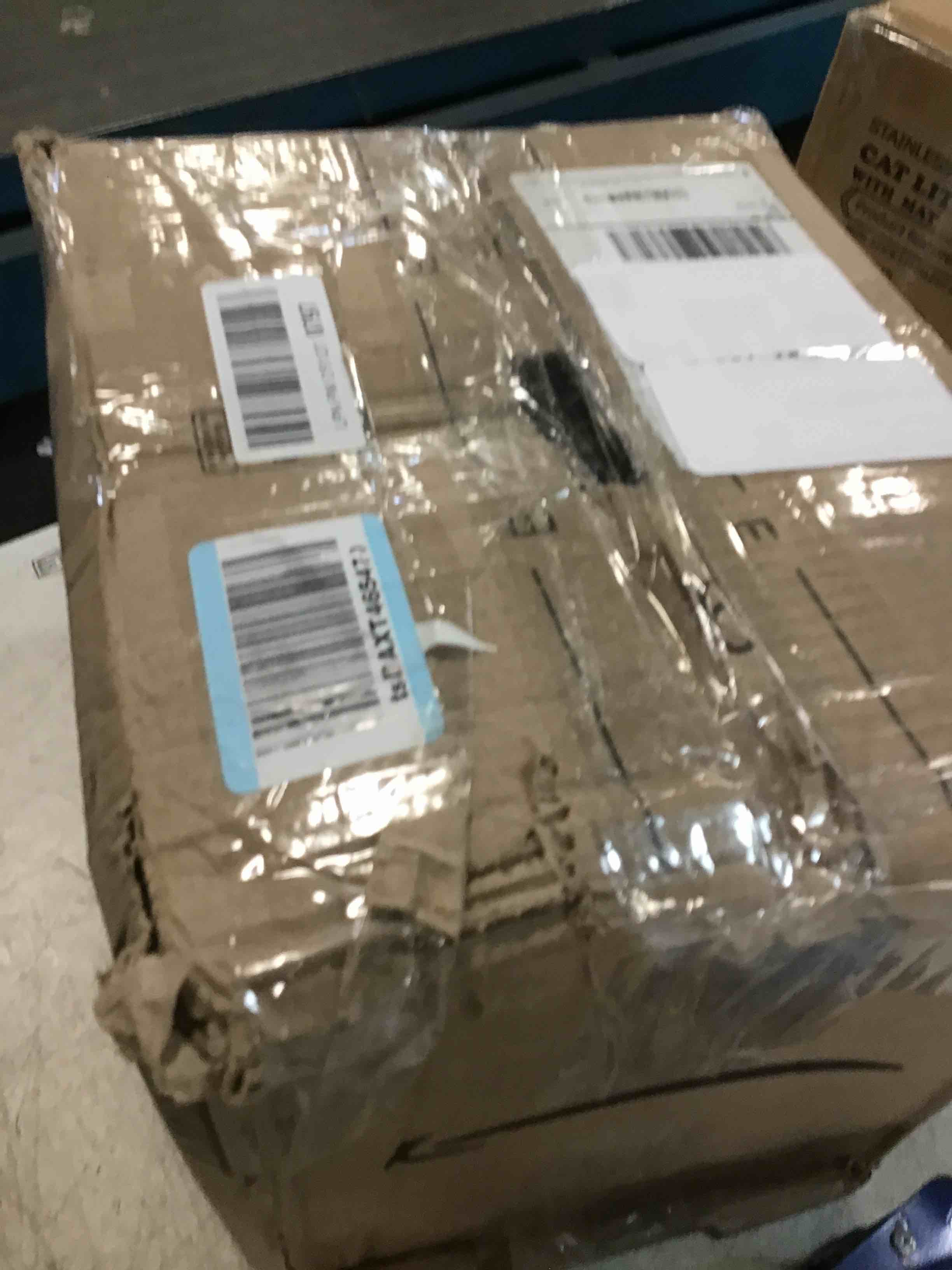 https://s3.amazonaws.com/lotting-images-prod/bidfta/PPE1357694_1741717554148.jpeg