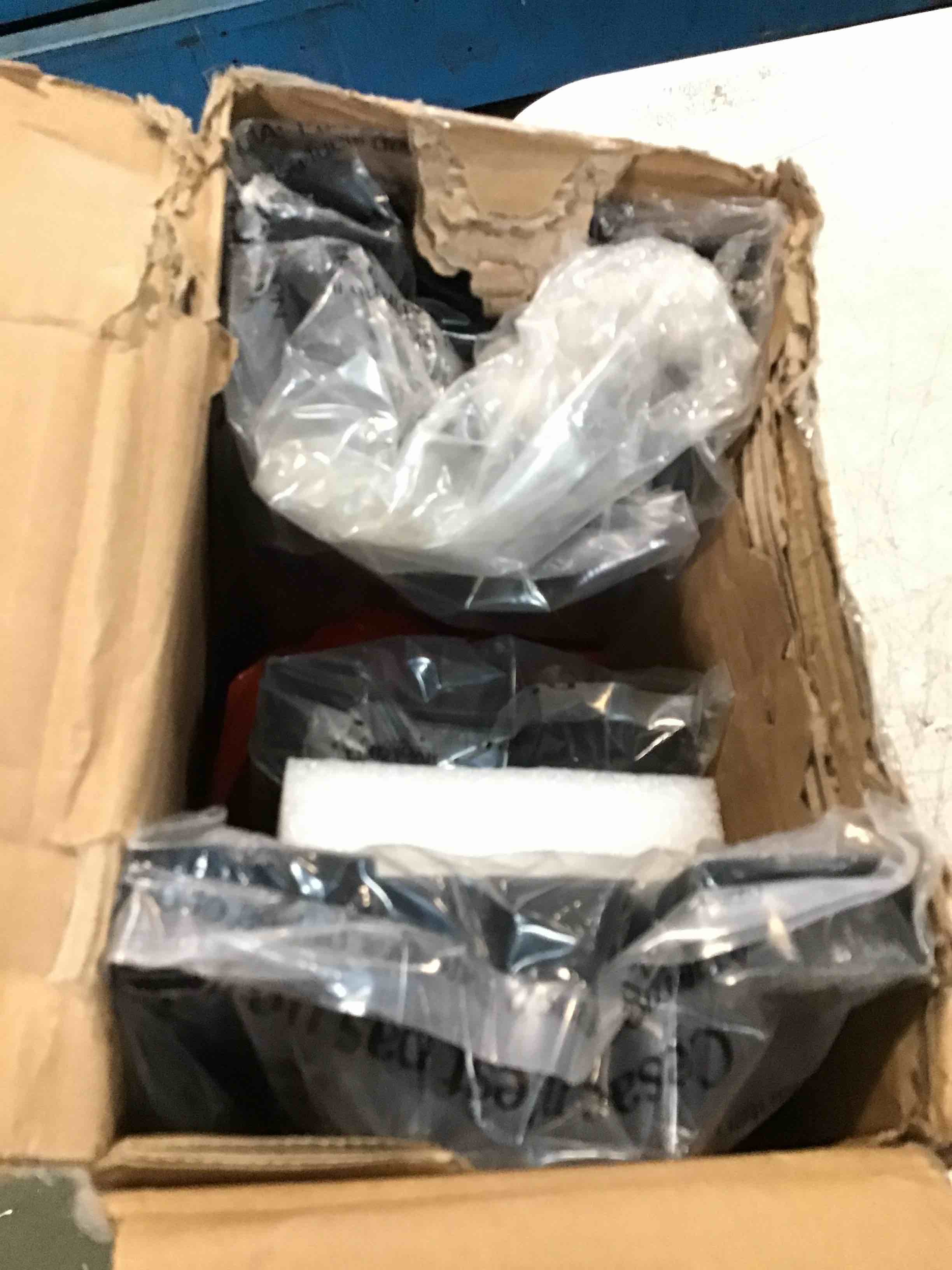 https://s3.amazonaws.com/lotting-images-prod/bidfta/PPE1357728_1741722275427.jpeg