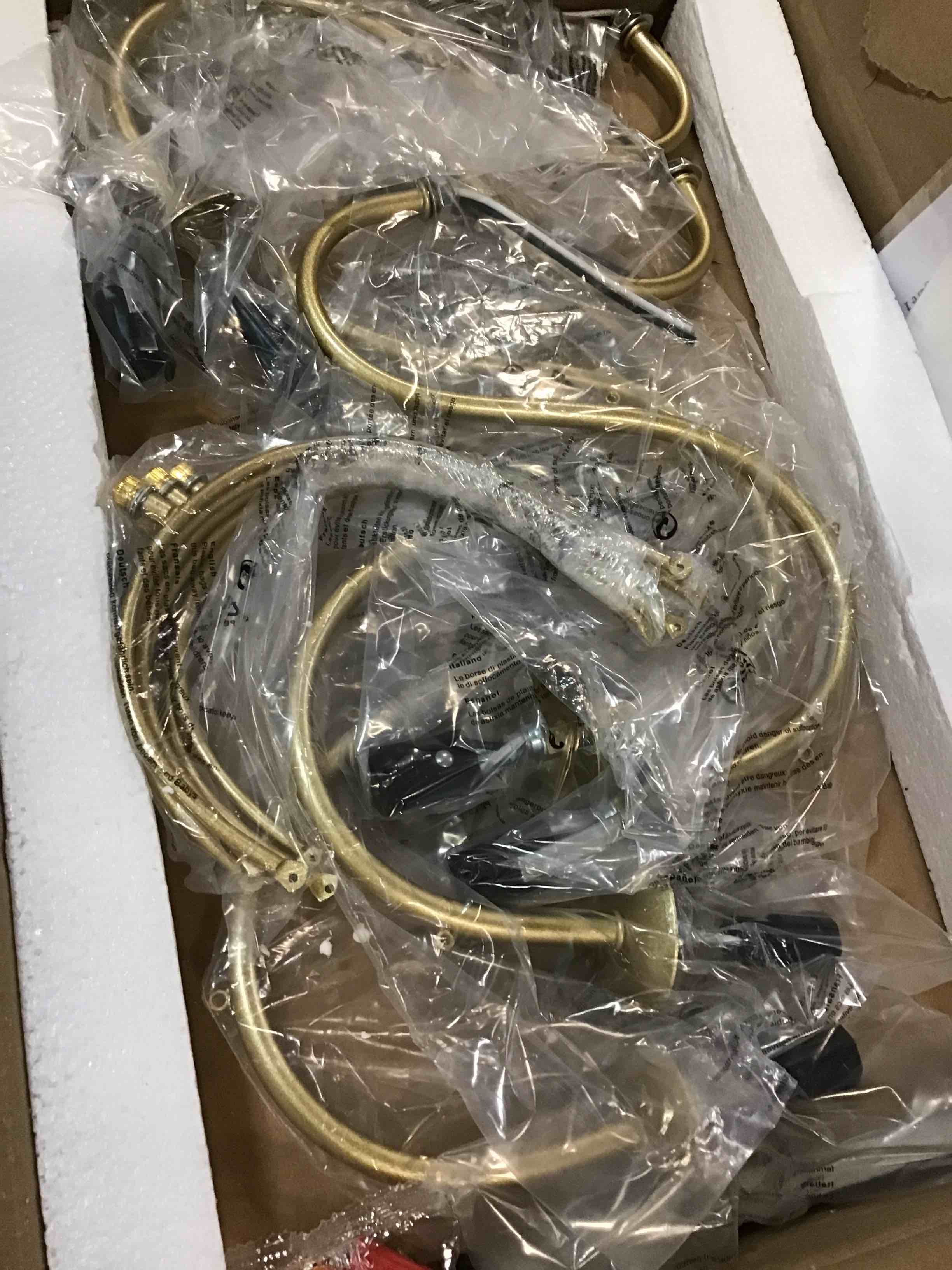 https://s3.amazonaws.com/lotting-images-prod/bidfta/PPE1357860_1741793412316.jpeg