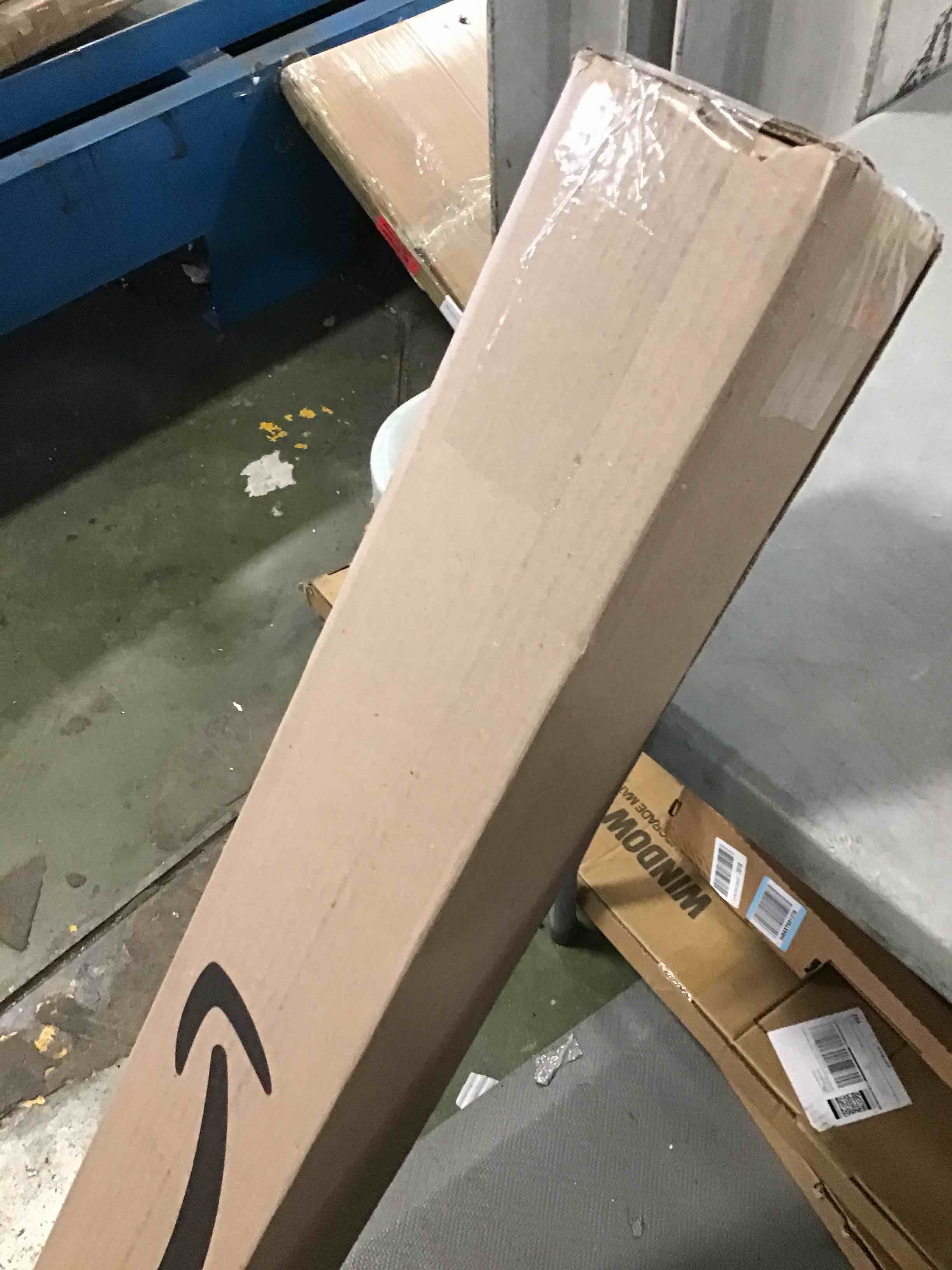 https://s3.amazonaws.com/lotting-images-prod/bidfta/PPE1359592_1742580709091.jpeg