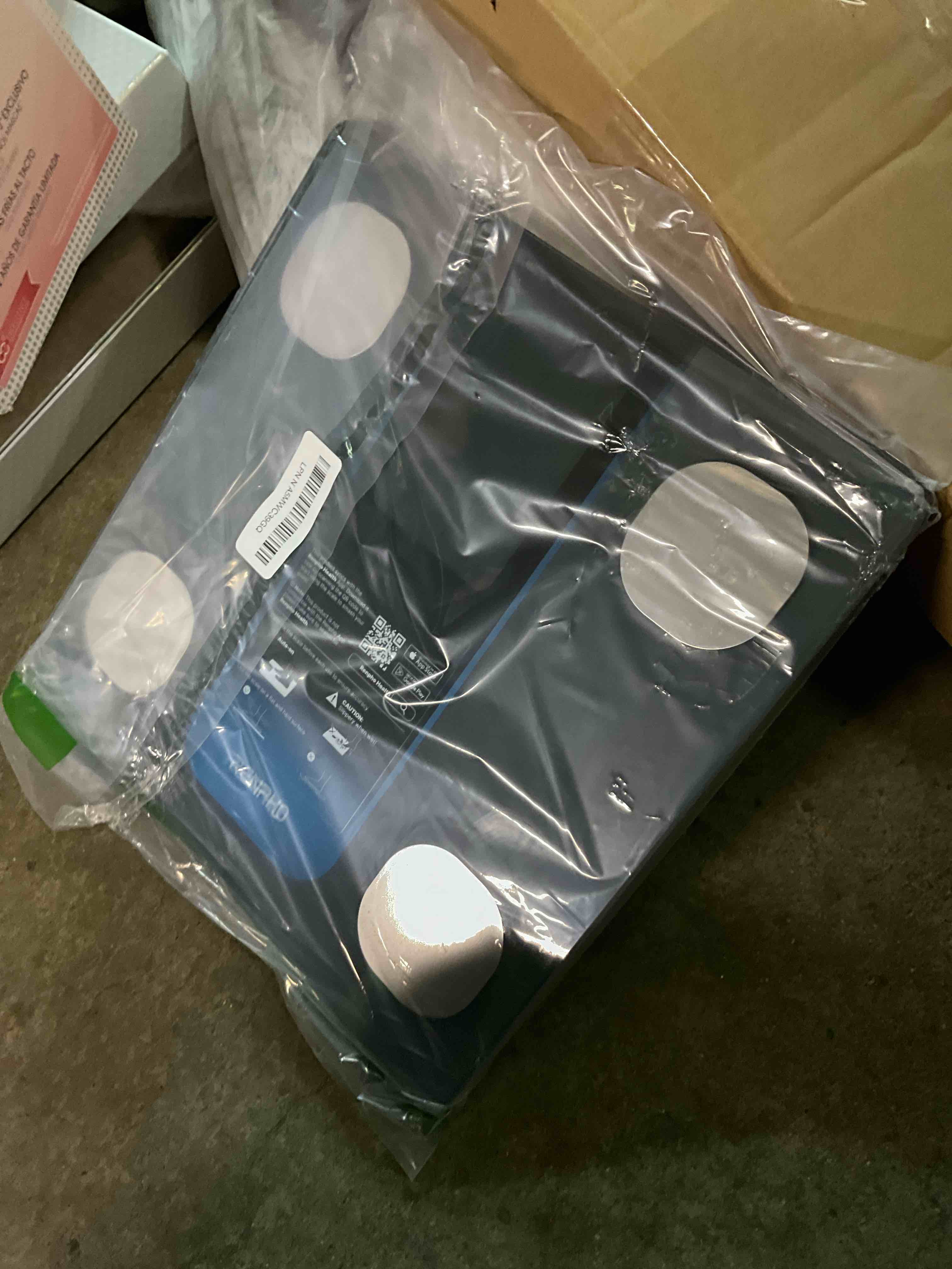 https://s3.amazonaws.com/lotting-images-prod/bidfta/PPE1409019_1743551360990.jpeg