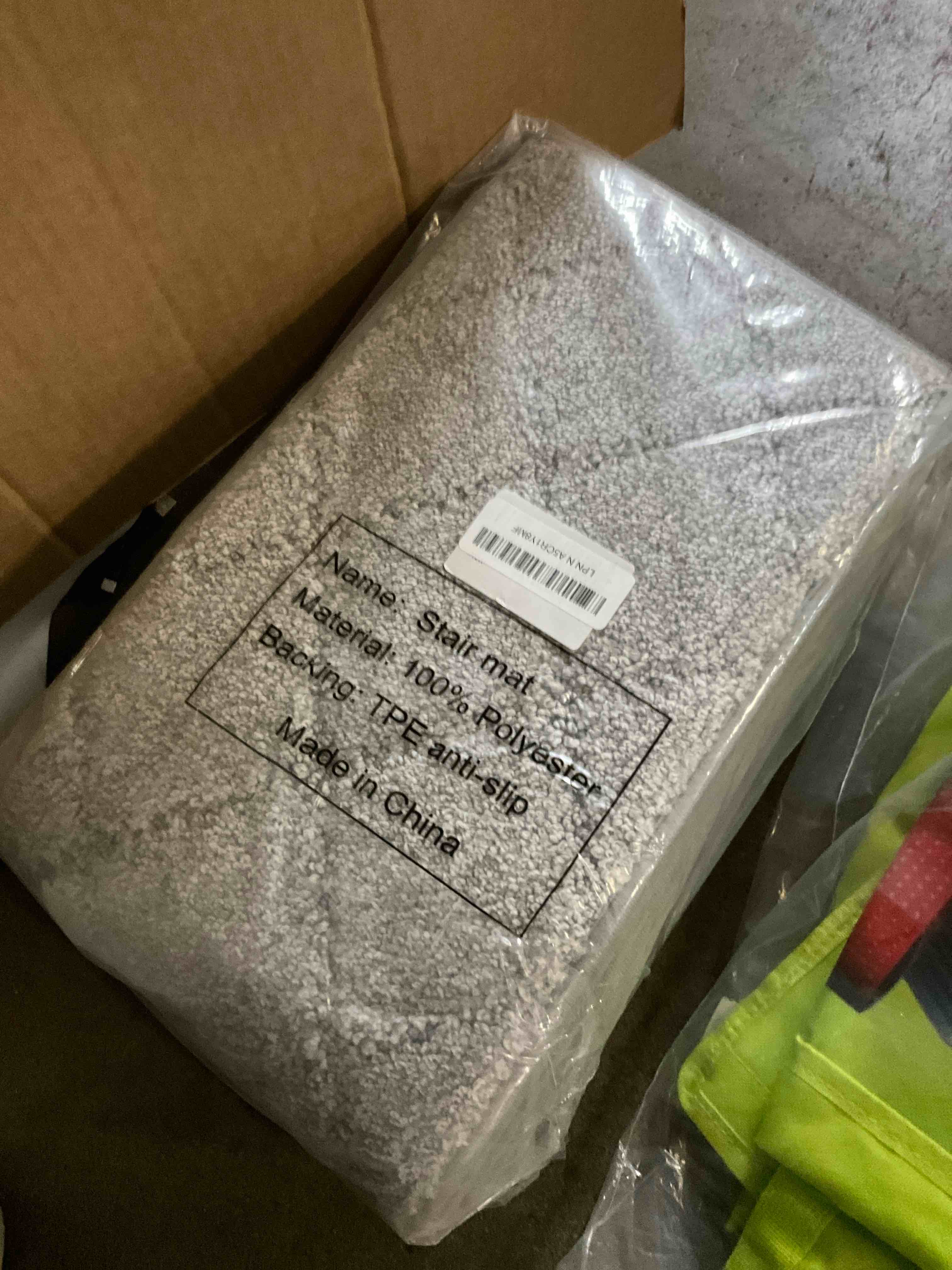 https://s3.amazonaws.com/lotting-images-prod/bidfta/PPE1409074_1743553131076.jpeg
