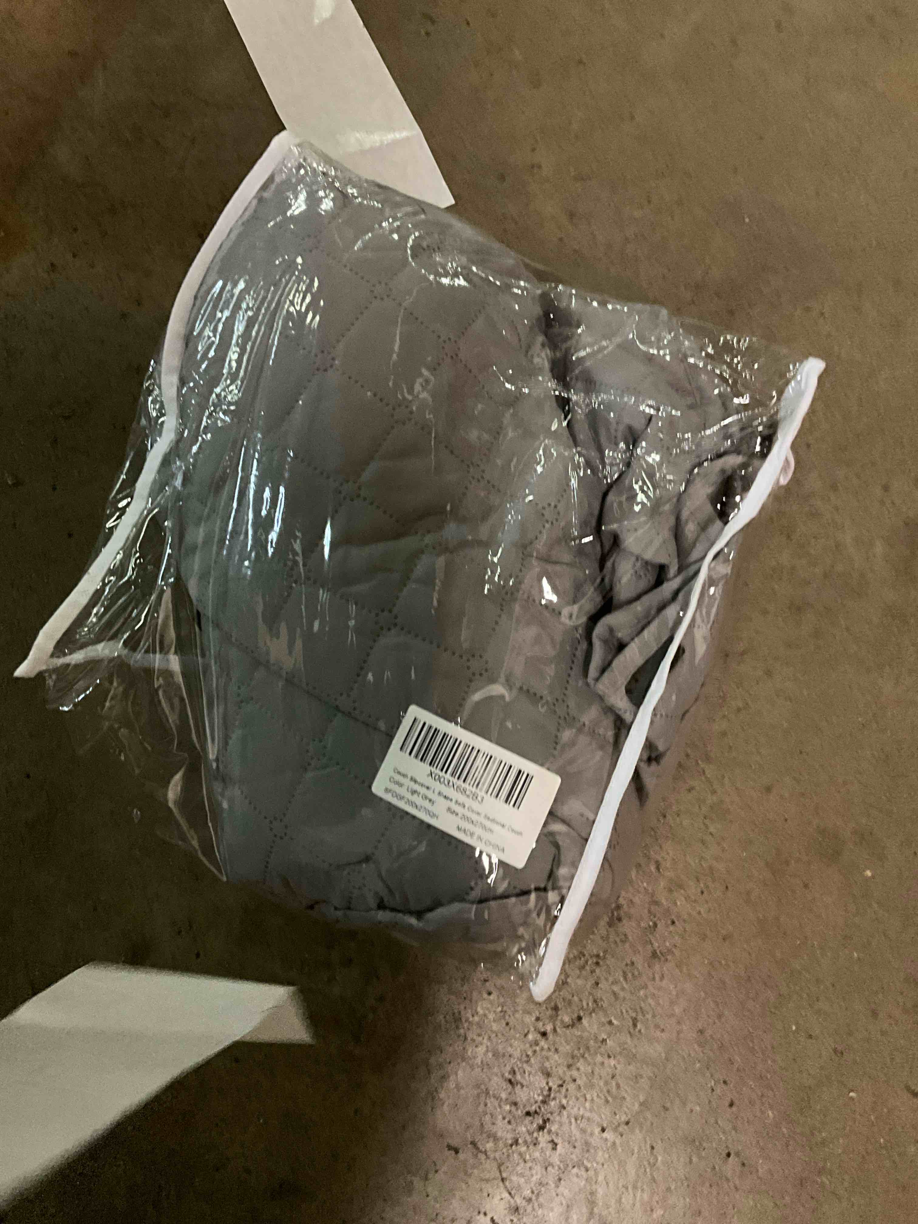 https://s3.amazonaws.com/lotting-images-prod/bidfta/PPE1409110_1743554340255.jpeg
