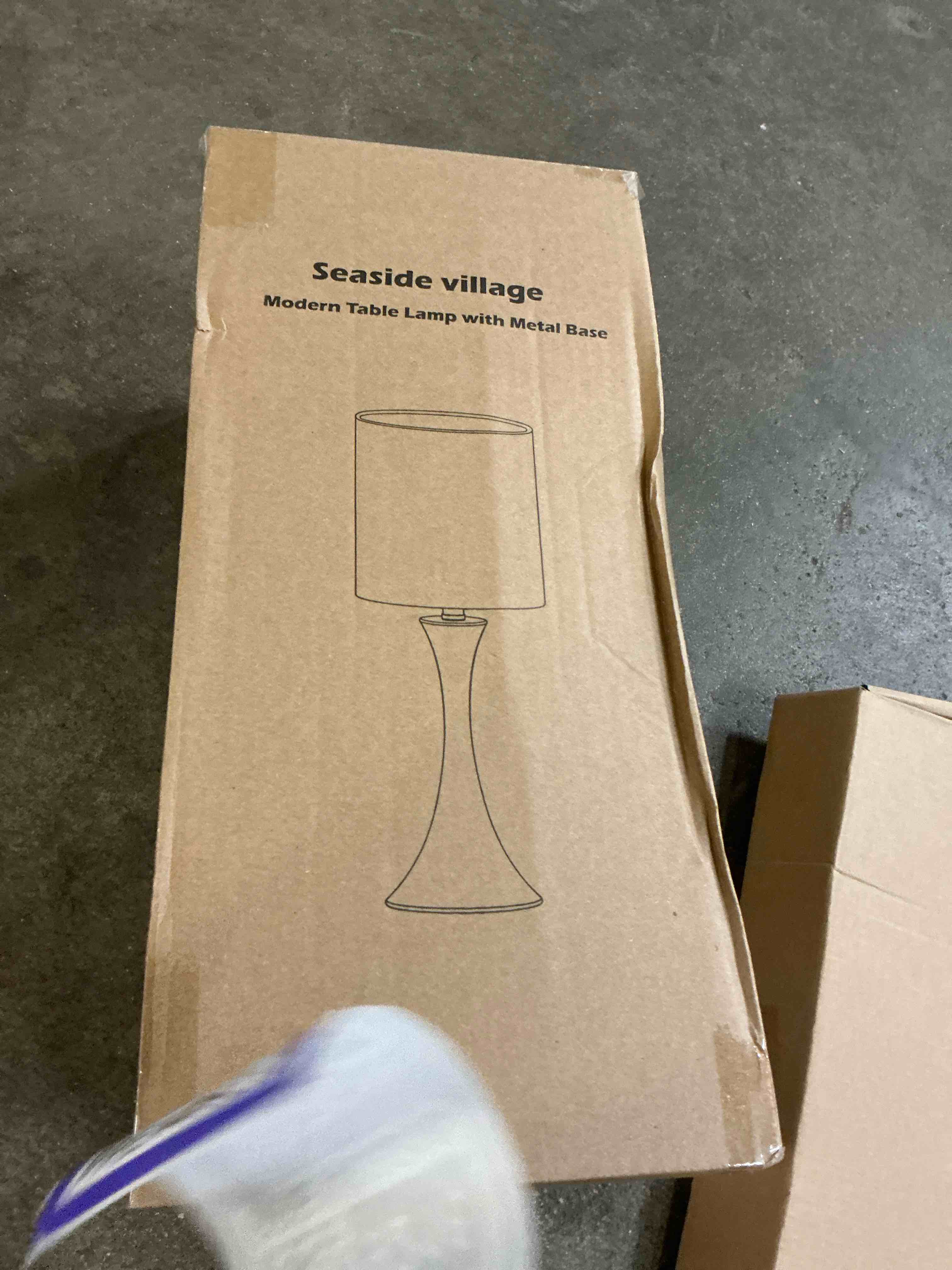https://s3.amazonaws.com/lotting-images-prod/bidfta/PPE1409211_1743806515751.jpeg