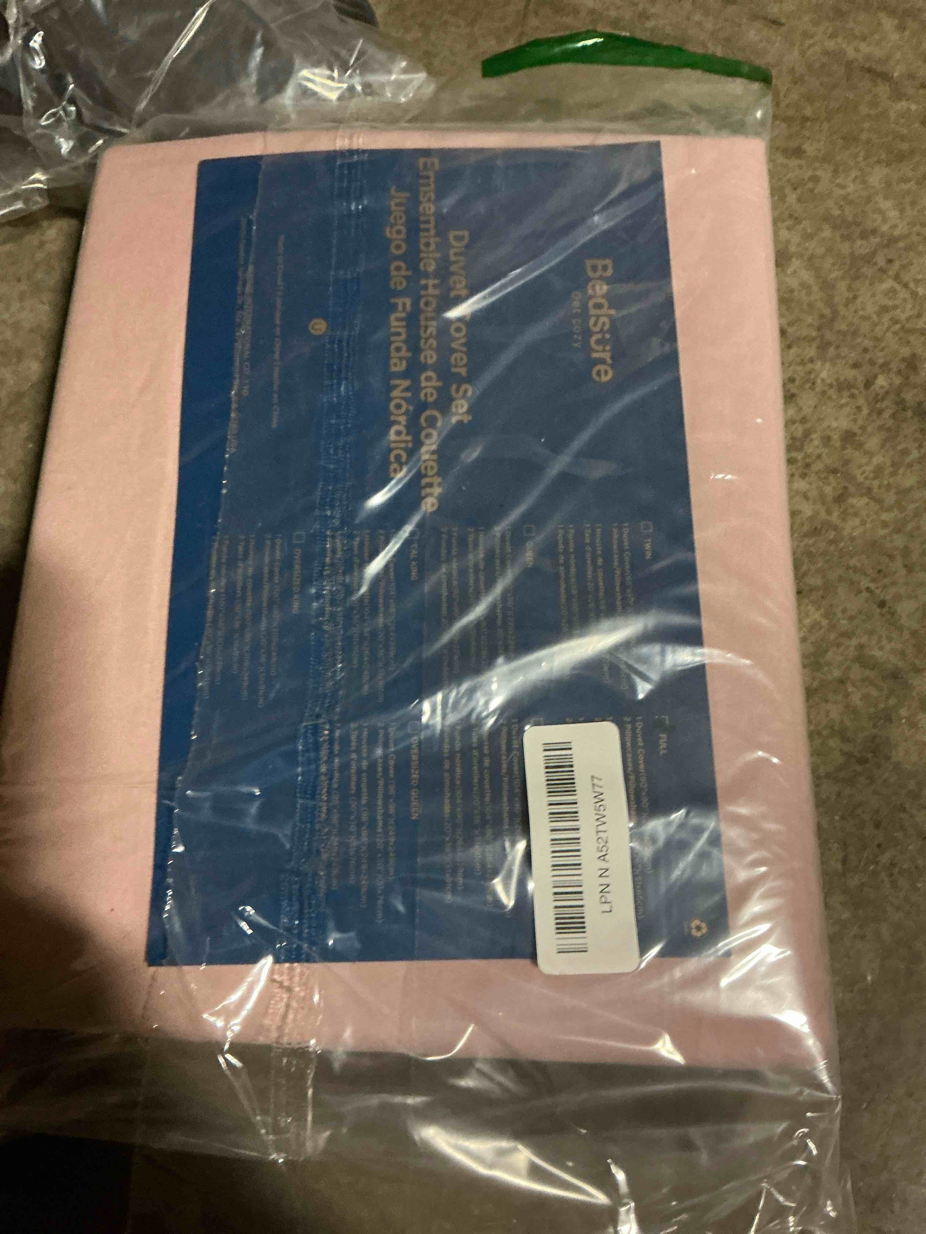 https://s3.amazonaws.com/lotting-images-prod/bidfta/PPE1409731_1744758349896.jpeg