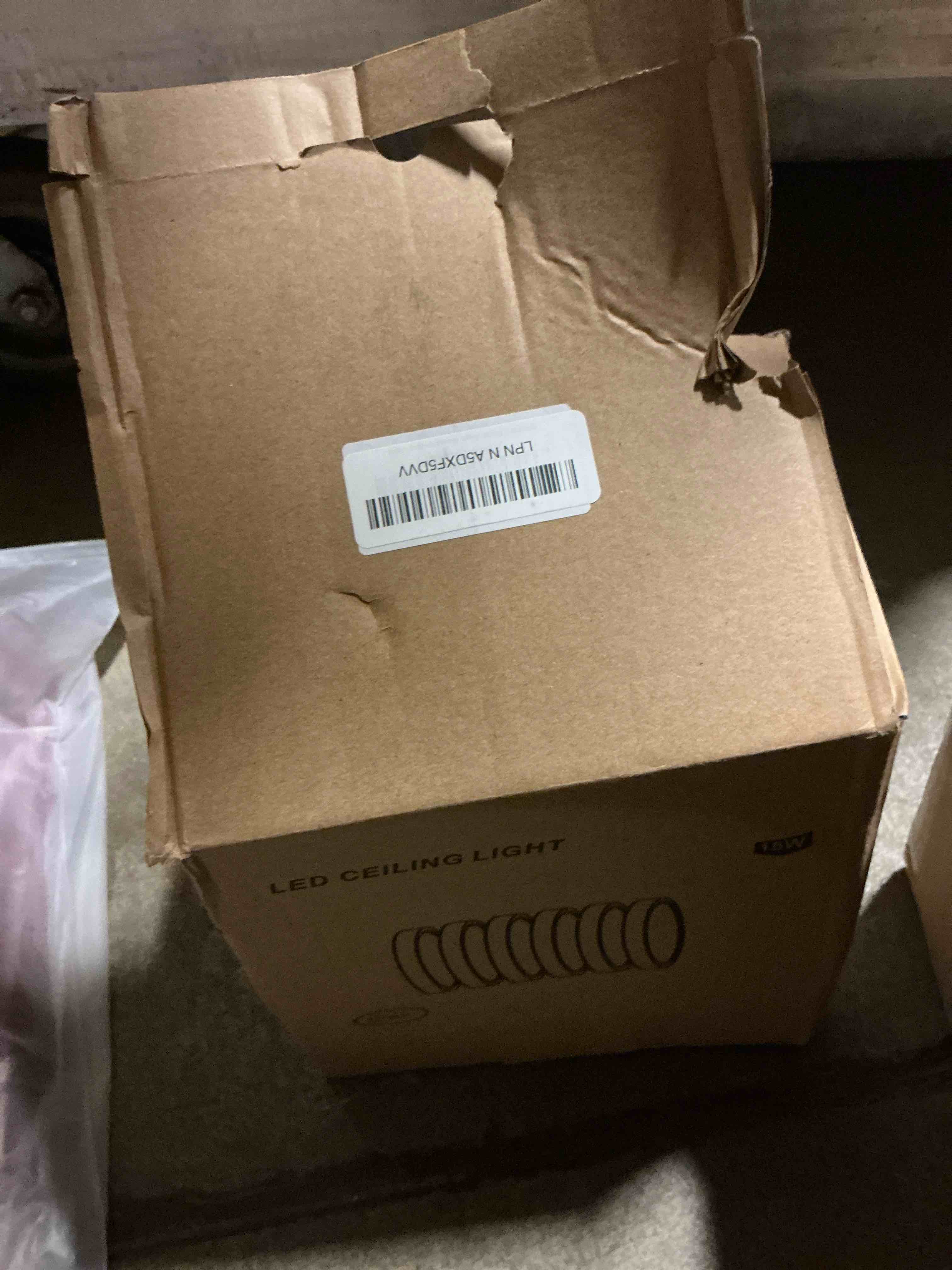 https://s3.amazonaws.com/lotting-images-prod/bidfta/PPE1409768_1744759274460.jpeg