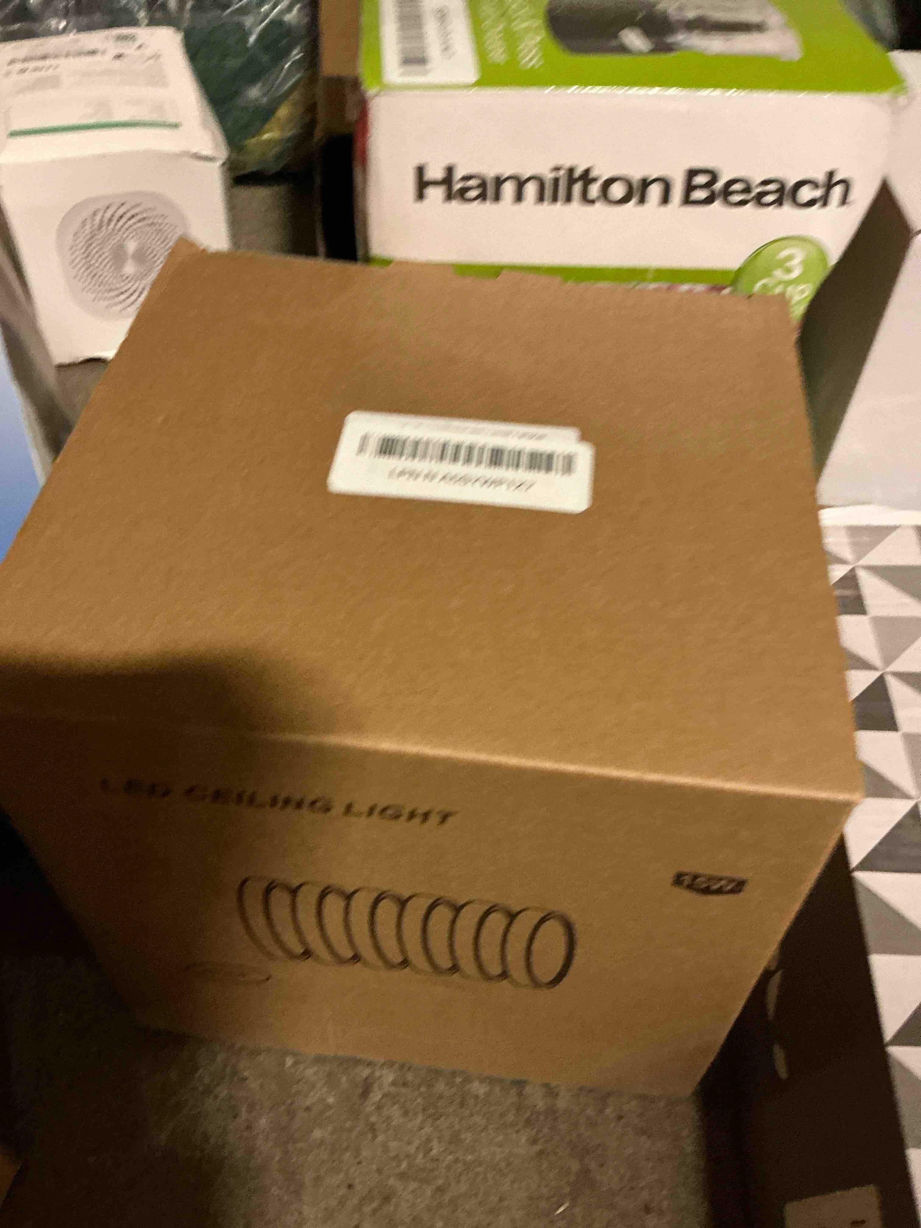 https://s3.amazonaws.com/lotting-images-prod/bidfta/PPE1409780_1744759467163.jpeg