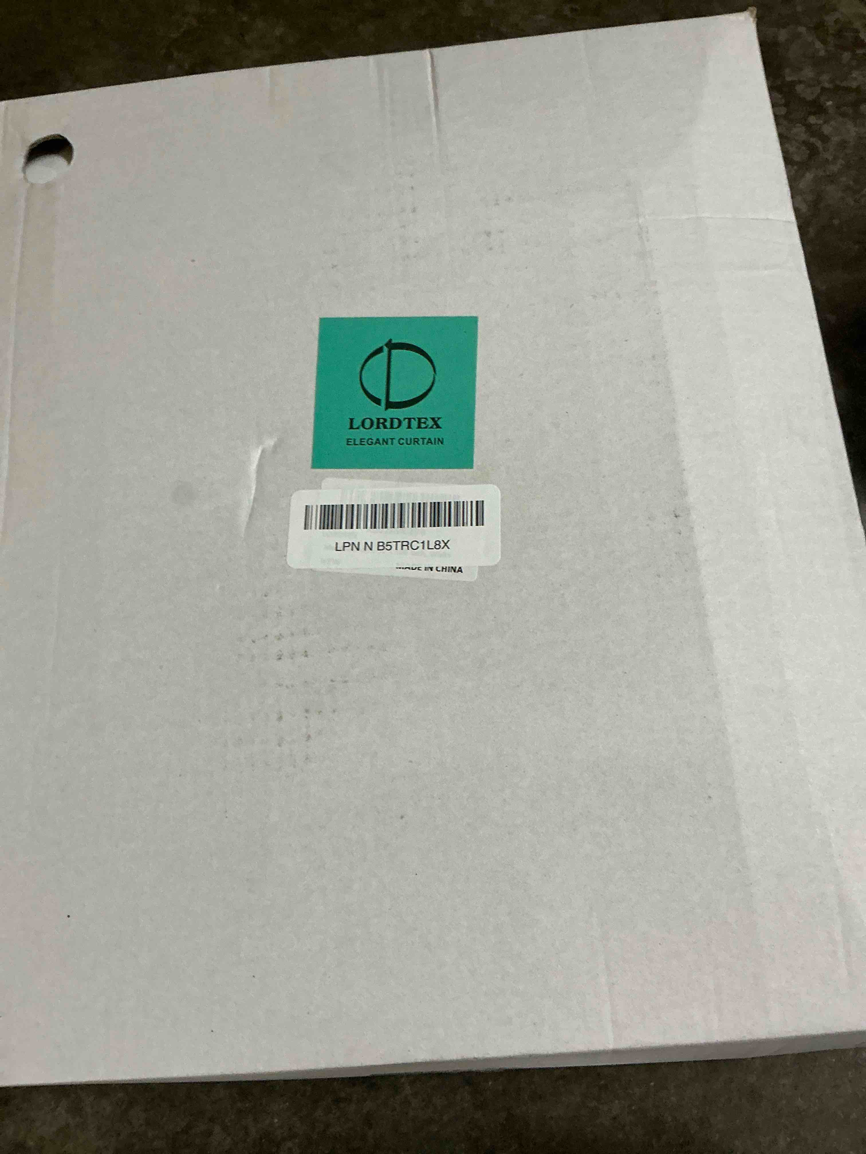 https://s3.amazonaws.com/lotting-images-prod/bidfta/PPE1410617_1749158121791.jpeg