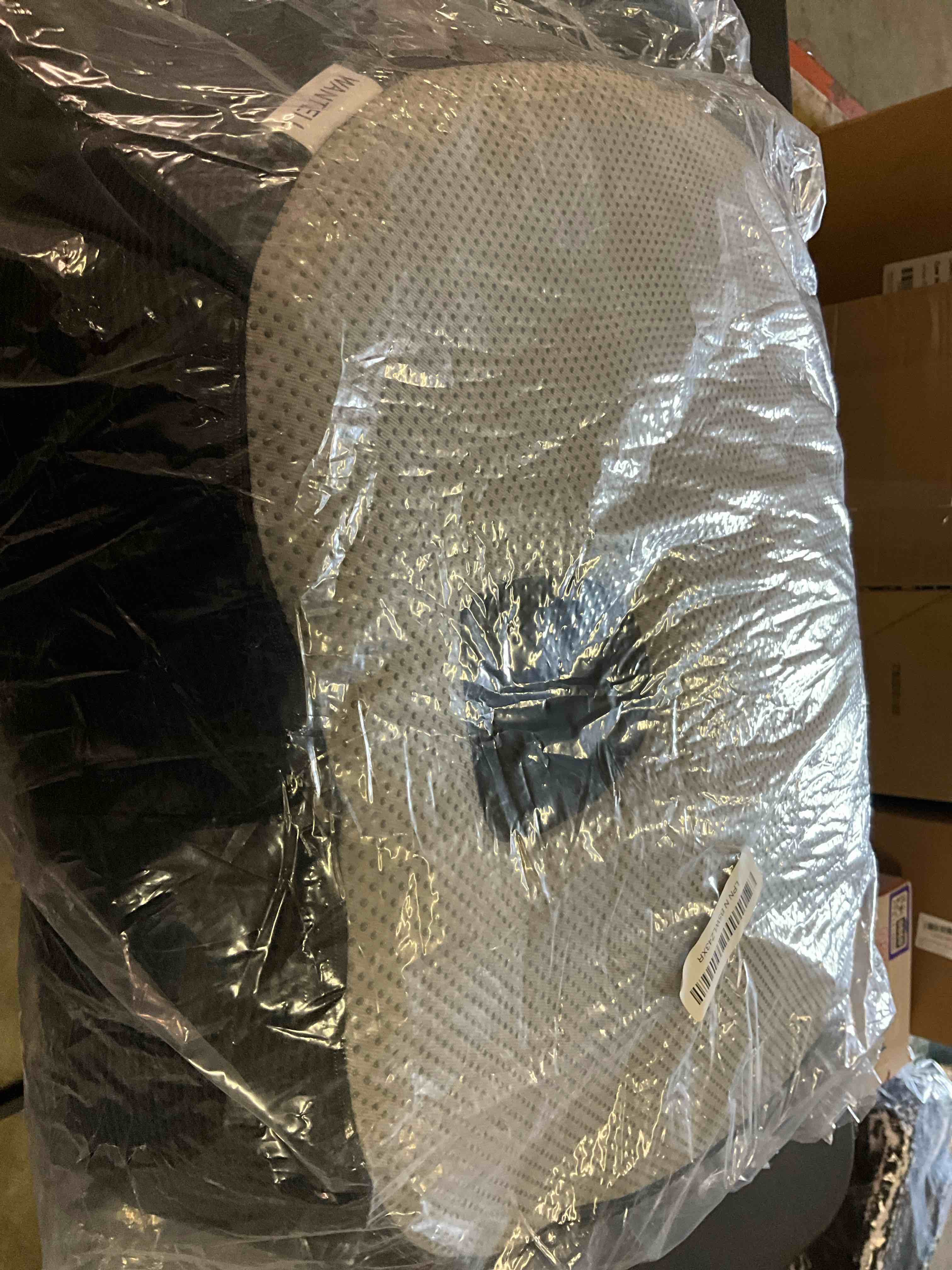 https://s3.amazonaws.com/lotting-images-prod/bidfta/PPE1410864_1750971206254.jpeg