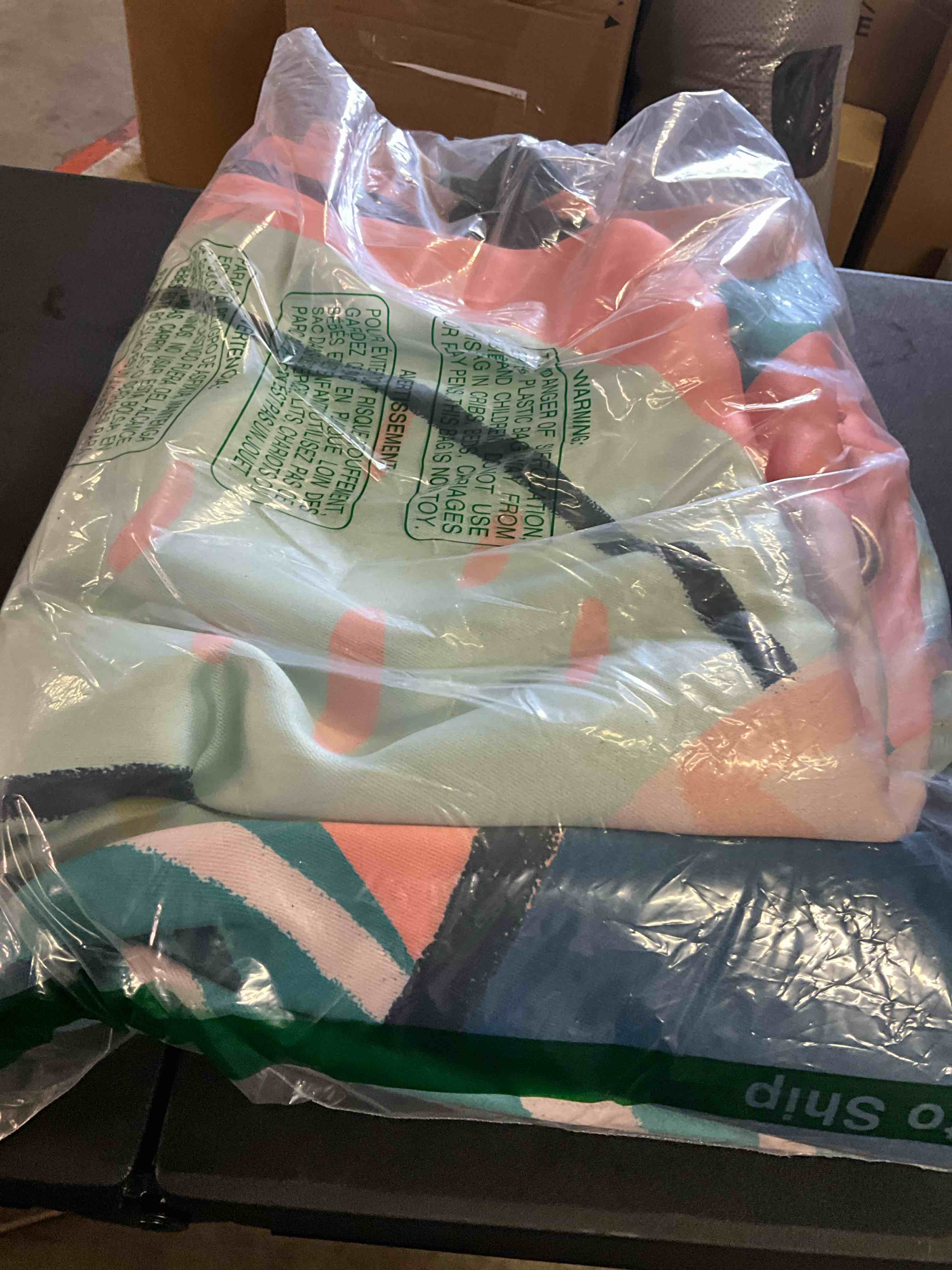 https://s3.amazonaws.com/lotting-images-prod/bidfta/PPE1410865_1750971309081.jpeg