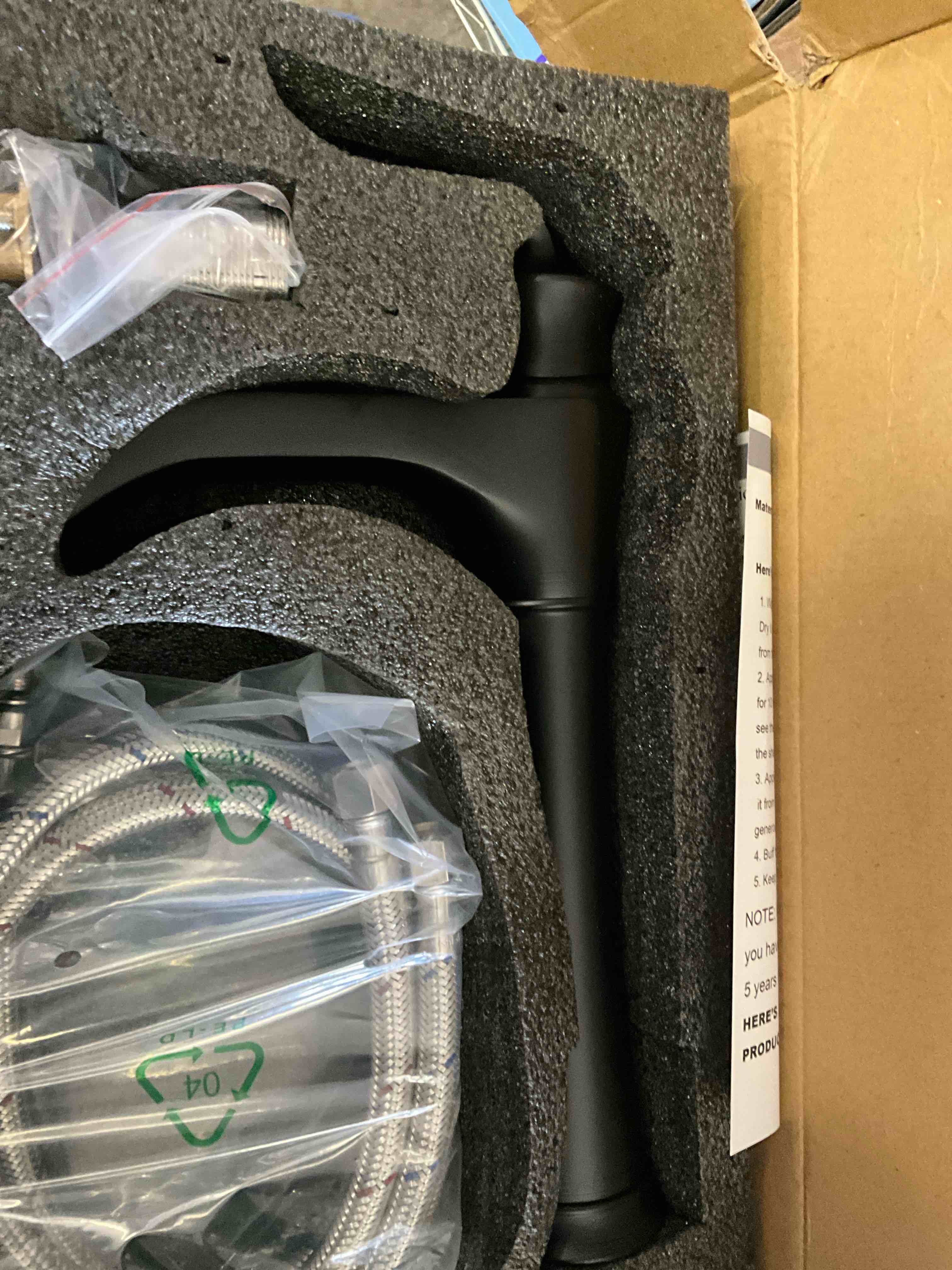 https://s3.amazonaws.com/lotting-images-prod/bidfta/PPE1410932_1751132208252.jpeg