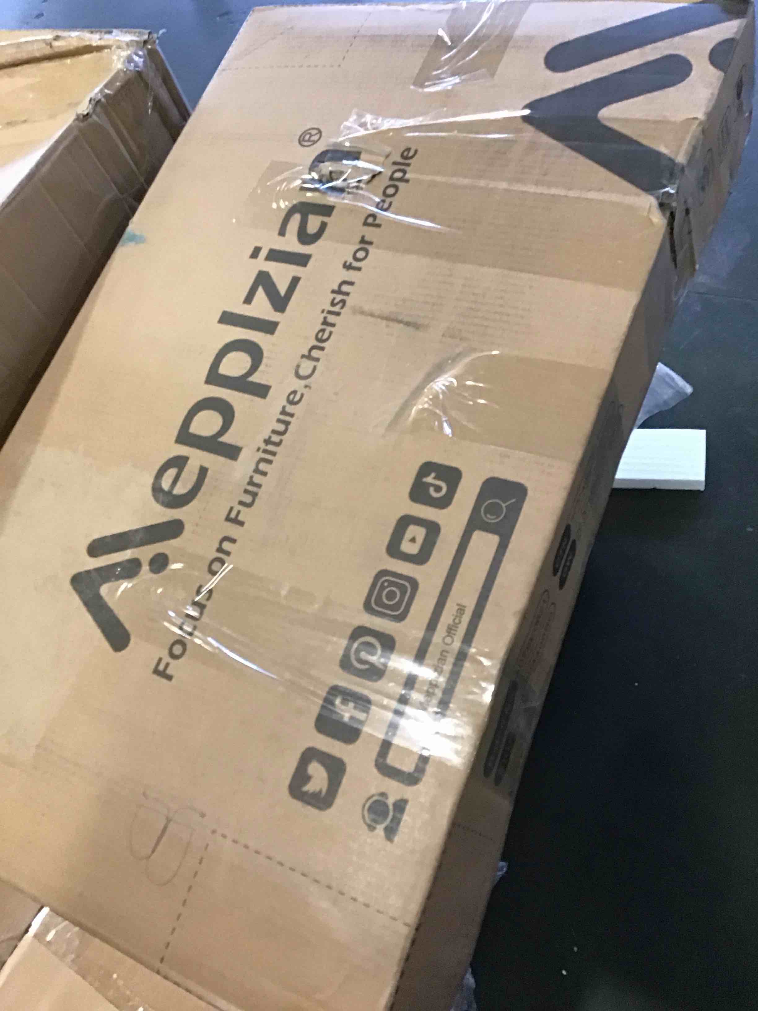 https://s3.amazonaws.com/lotting-images-prod/bidfta/PPE1412781_1744817599093.jpeg