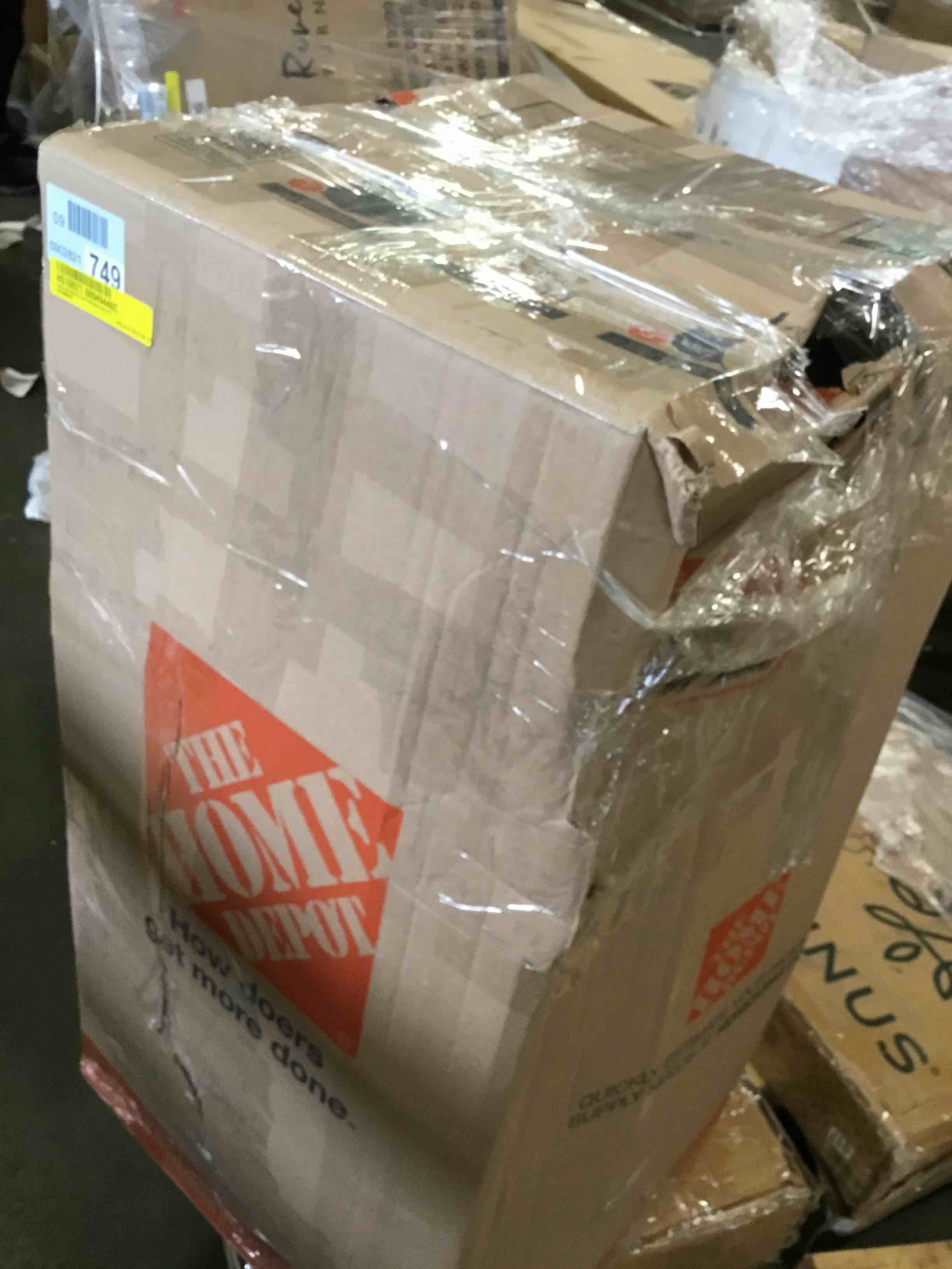 https://s3.amazonaws.com/lotting-images-prod/bidfta/PPE1413733_1746106530446.jpeg